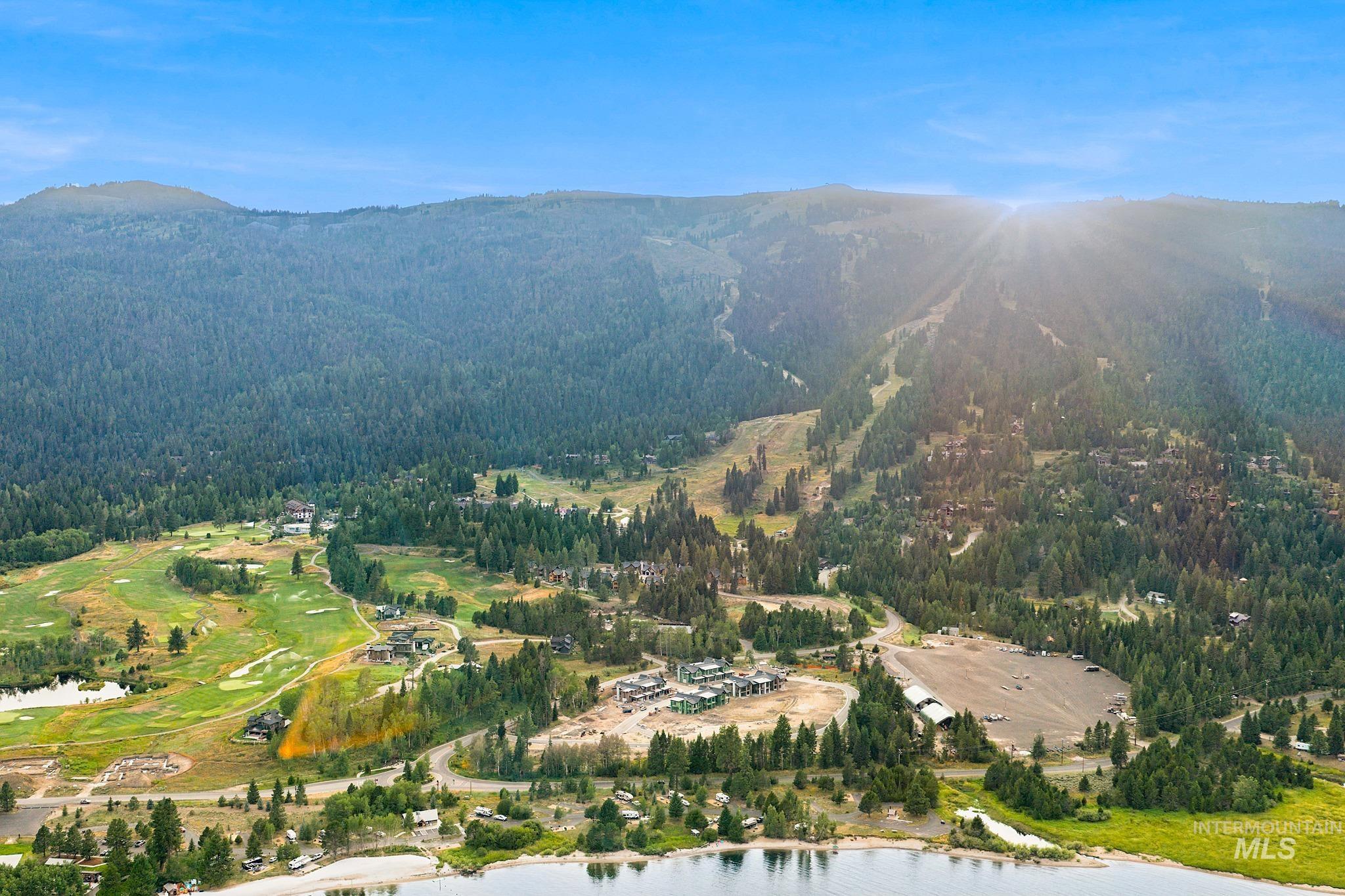 4 Dockside Circle, Donnelly, Idaho 83615, 3 Bedrooms, 3 Bathrooms, Residential For Sale, Price $1,649,000,MLS 98971972