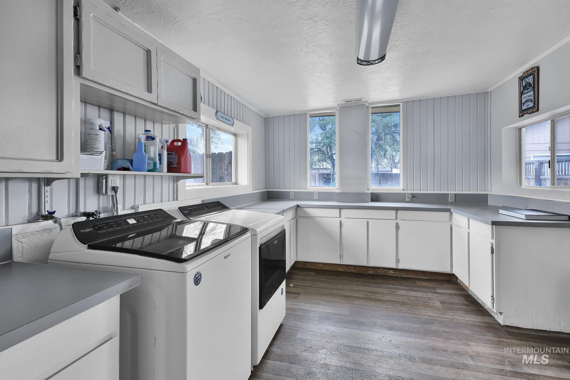 2520 N Montana Ave., Caldwell, Idaho 83605, 3 Bedrooms, 2 Bathrooms, Residential For Sale, Price $550,000,MLS 98971977