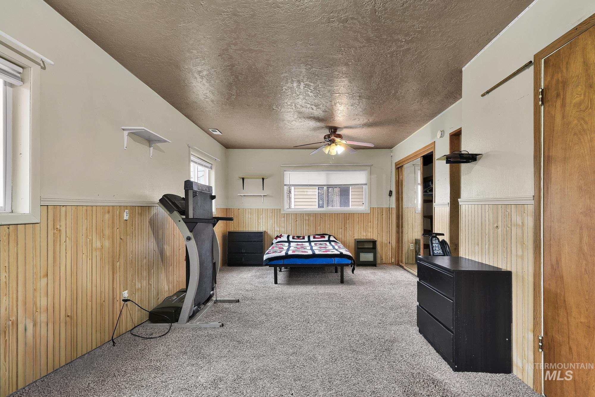 2520 N Montana Ave., Caldwell, Idaho 83605, 3 Bedrooms, 2 Bathrooms, Residential For Sale, Price $550,000,MLS 98971977