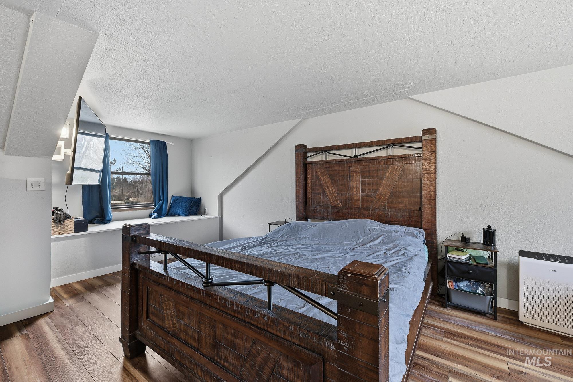 2520 N Montana Ave., Caldwell, Idaho 83605, 3 Bedrooms, 2 Bathrooms, Residential For Sale, Price $550,000,MLS 98971977