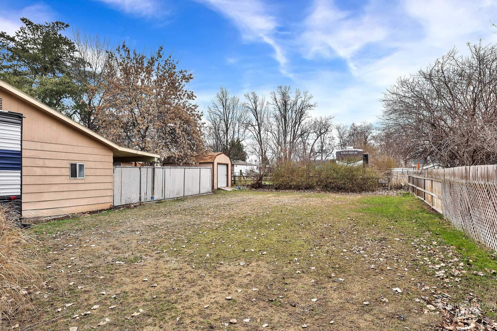 2520 N Montana Ave., Caldwell, Idaho 83605, 3 Bedrooms, 2 Bathrooms, Residential For Sale, Price $550,000,MLS 98971977