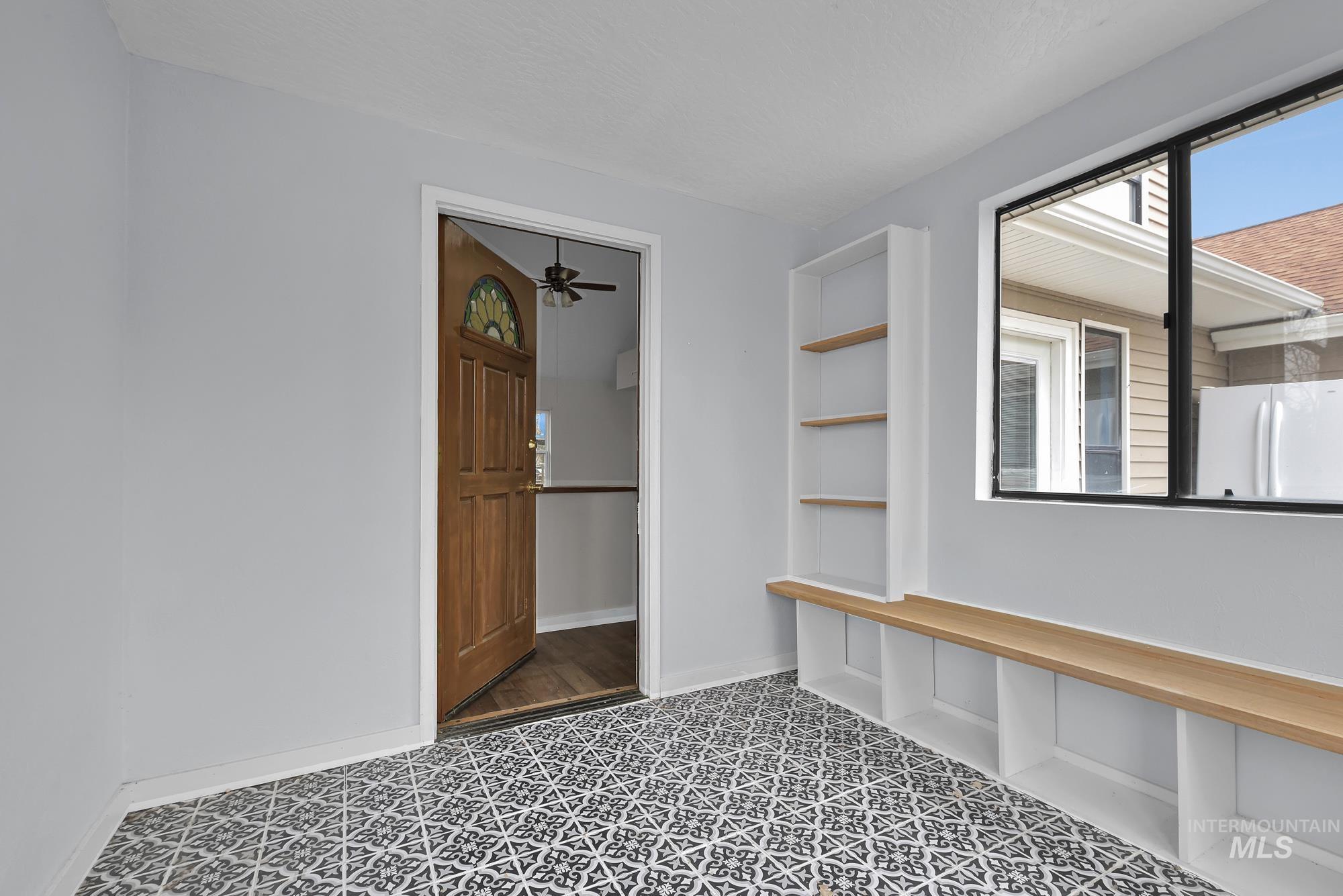 2520 N Montana Ave., Caldwell, Idaho 83605, 3 Bedrooms, 2 Bathrooms, Residential For Sale, Price $550,000,MLS 98971977