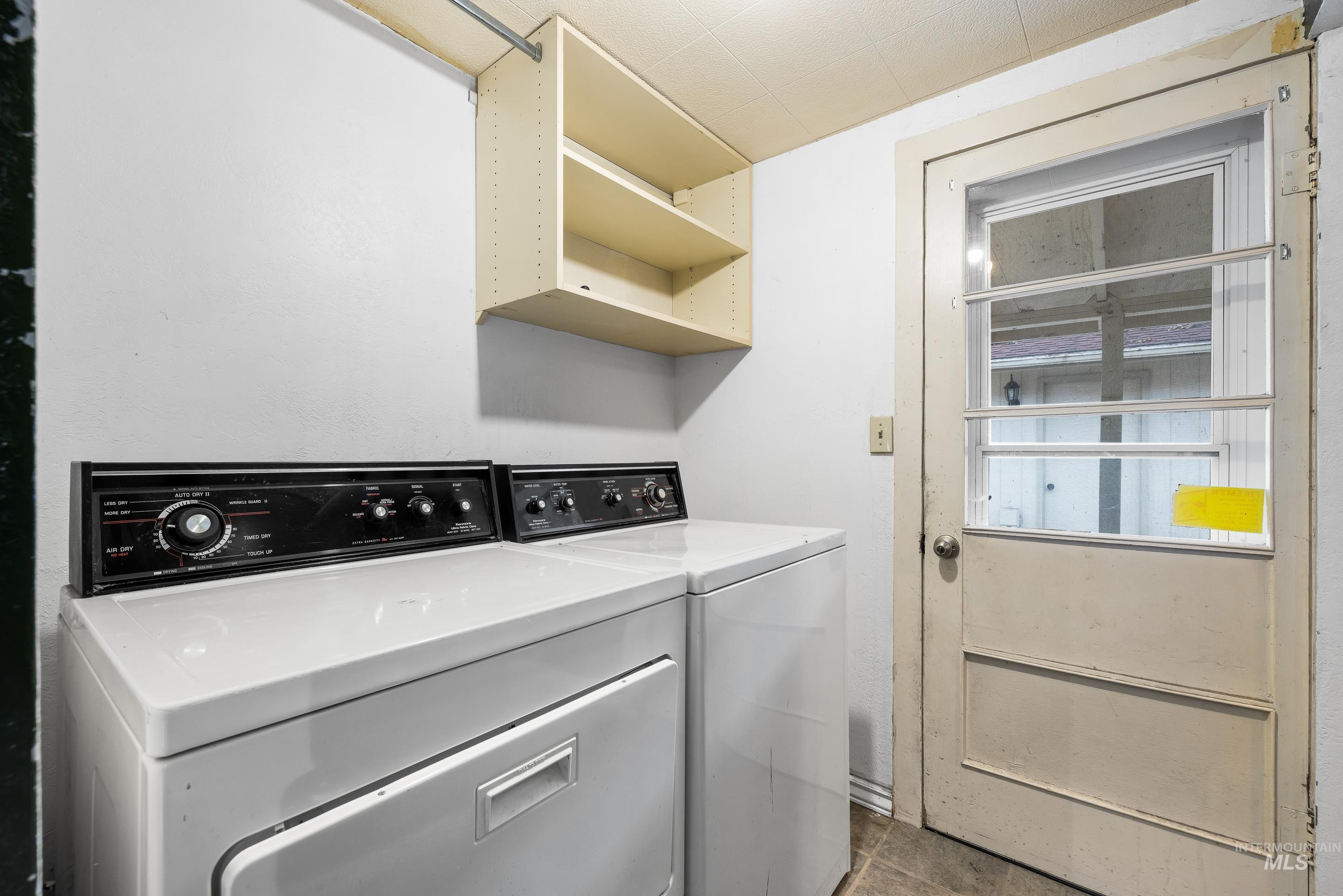 2305 S Gekeler Ln, Boise, Idaho 83706, 3 Bedrooms, 1 Bathroom, Residential For Sale, Price $473,000,MLS 98971978