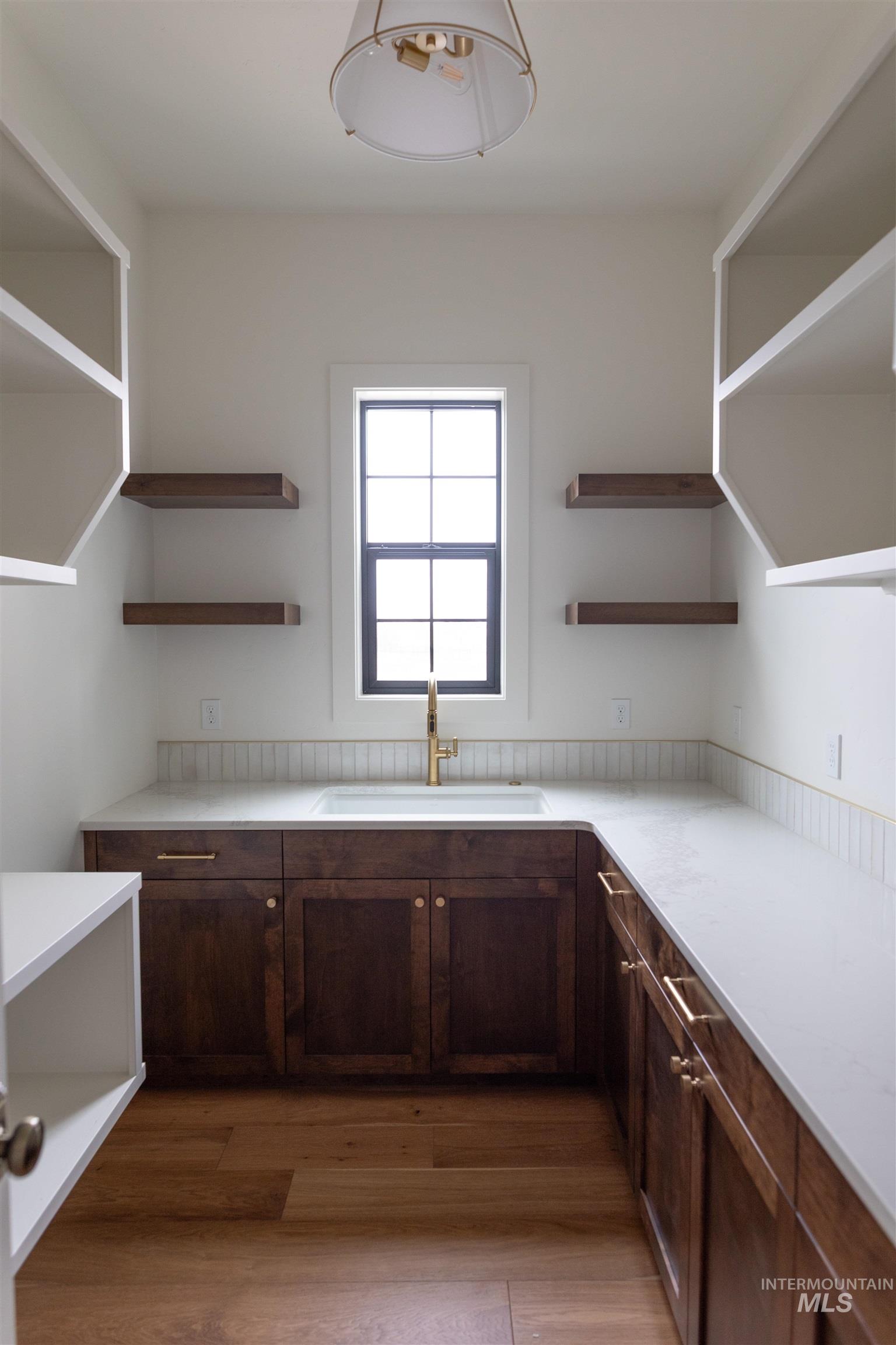 512 Joy Ave., Middleton, Idaho 83642, 4 Bedrooms, 3.5 Bathrooms, Residential For Sale, Price $1,350,000,MLS 98971980