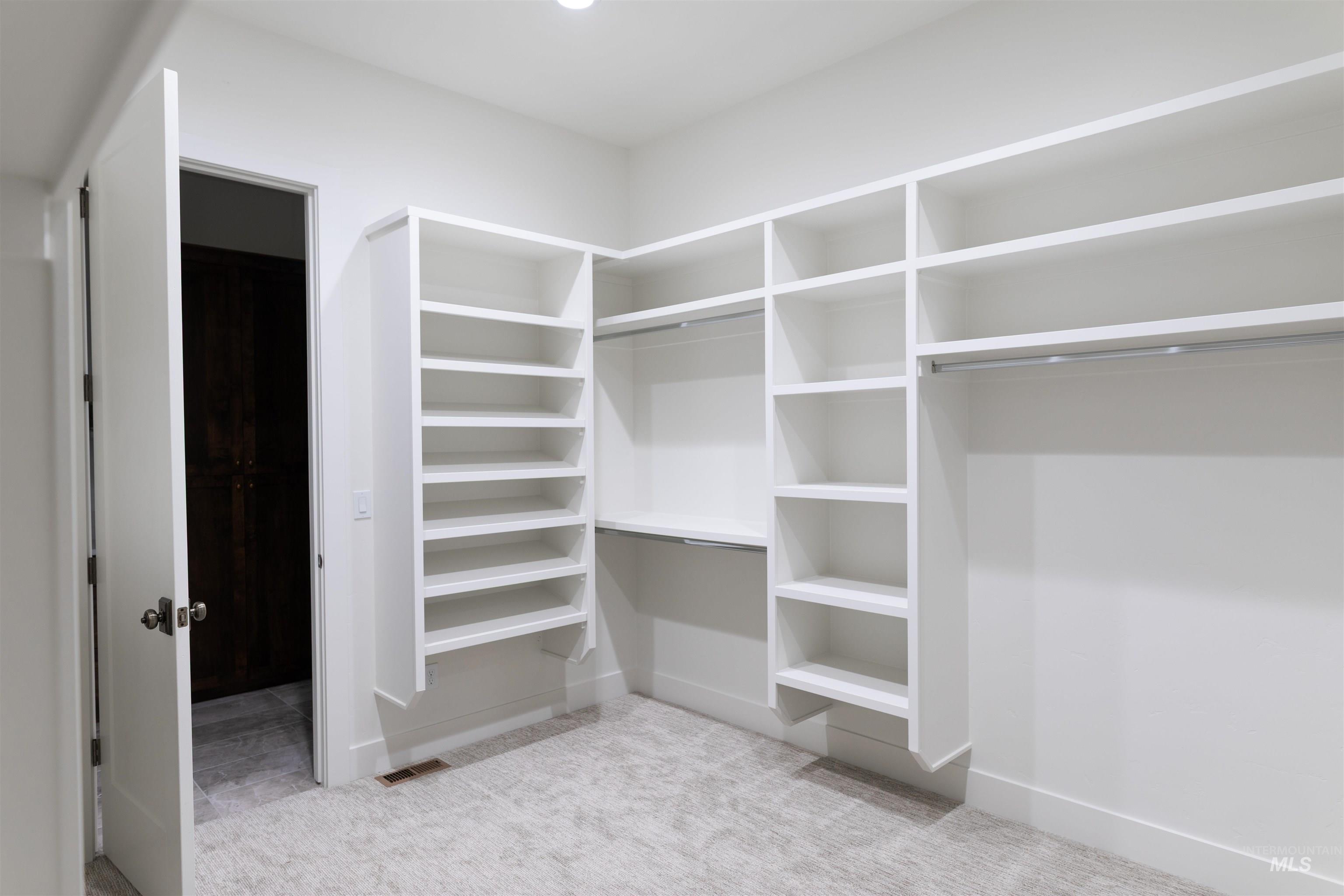 512 Joy Ave., Middleton, Idaho 83642, 4 Bedrooms, 3.5 Bathrooms, Residential For Sale, Price $1,350,000,MLS 98971980