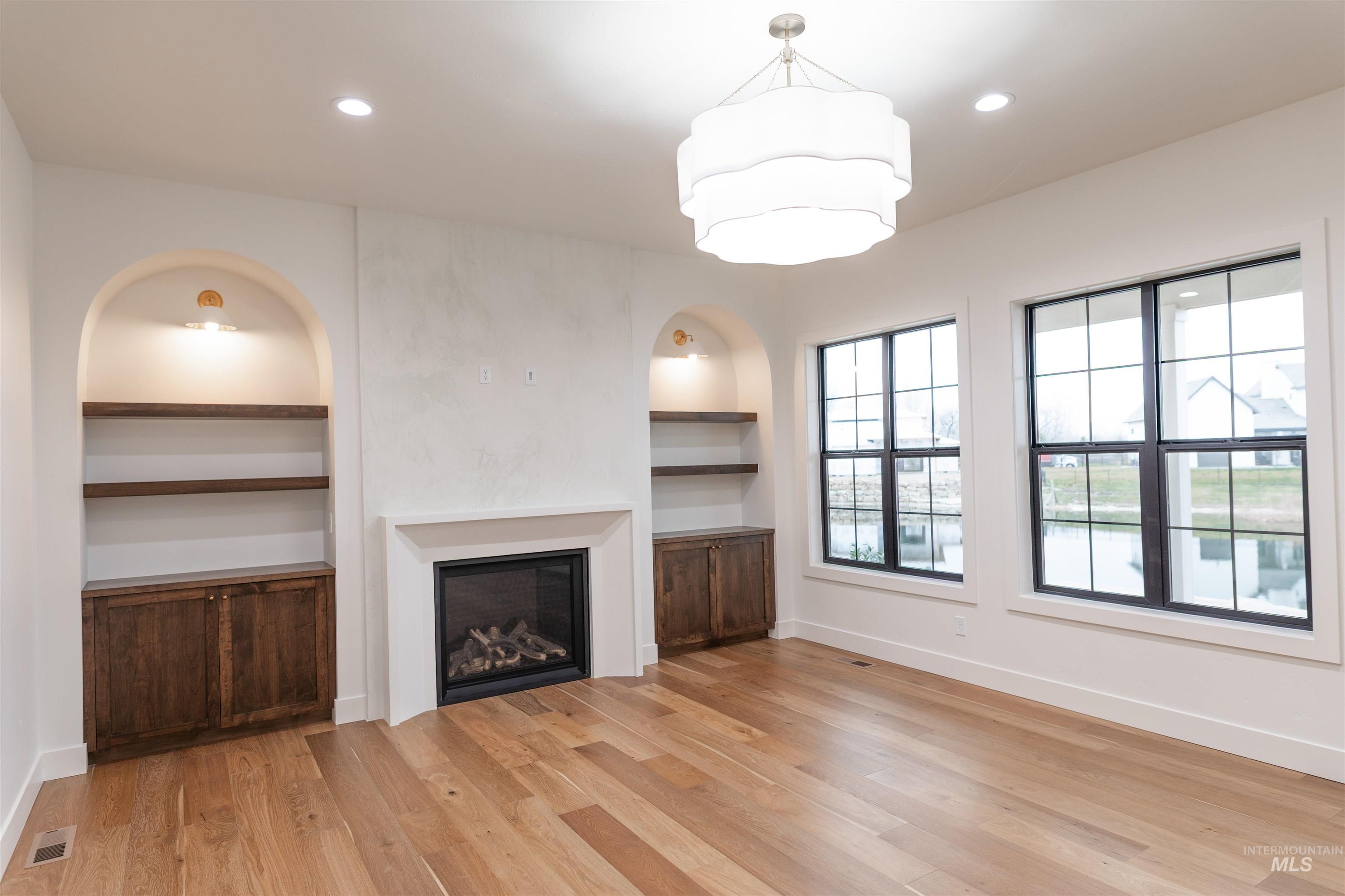 512 Joy Ave., Middleton, Idaho 83642, 4 Bedrooms, 3.5 Bathrooms, Residential For Sale, Price $1,350,000,MLS 98971980