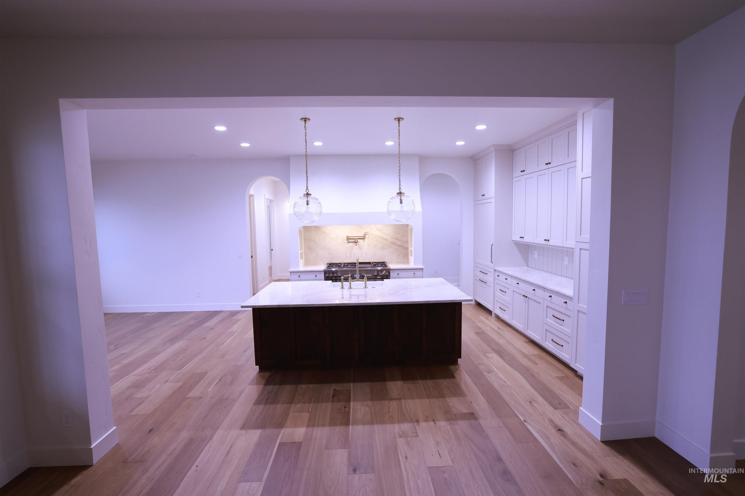 512 Joy Ave., Middleton, Idaho 83642, 4 Bedrooms, 3.5 Bathrooms, Residential For Sale, Price $1,350,000,MLS 98971980