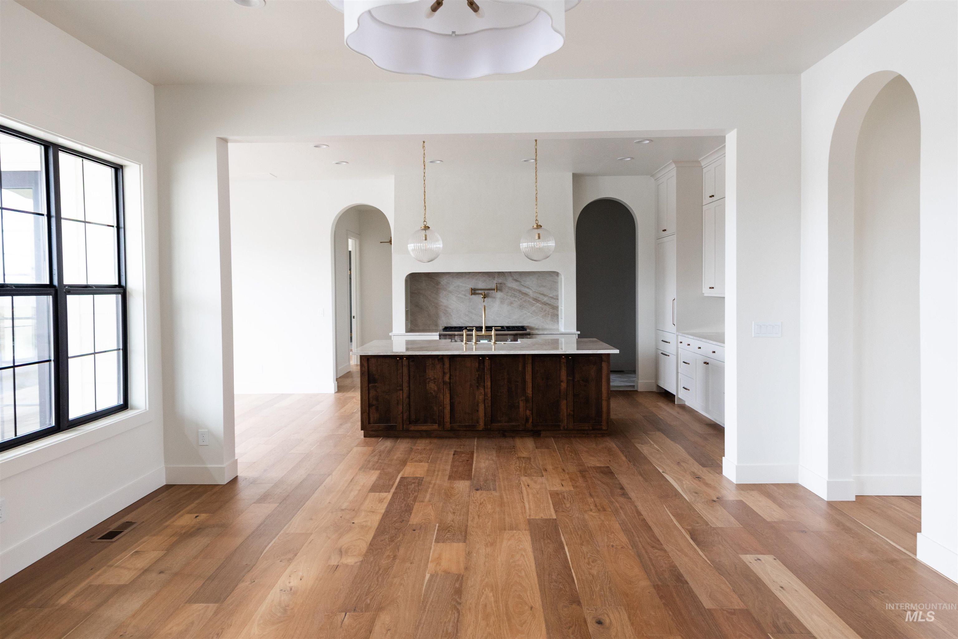 512 Joy Ave., Middleton, Idaho 83642, 4 Bedrooms, 3.5 Bathrooms, Residential For Sale, Price $1,350,000,MLS 98971980