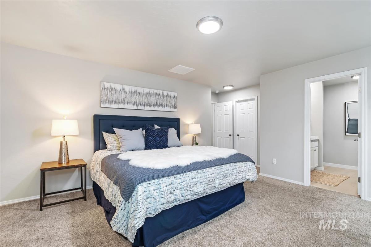 2799 W Midnight Dr., Kuna, Idaho 83634, 4 Bedrooms, 2 Bathrooms, Residential For Sale, Price $499,000, 98971981