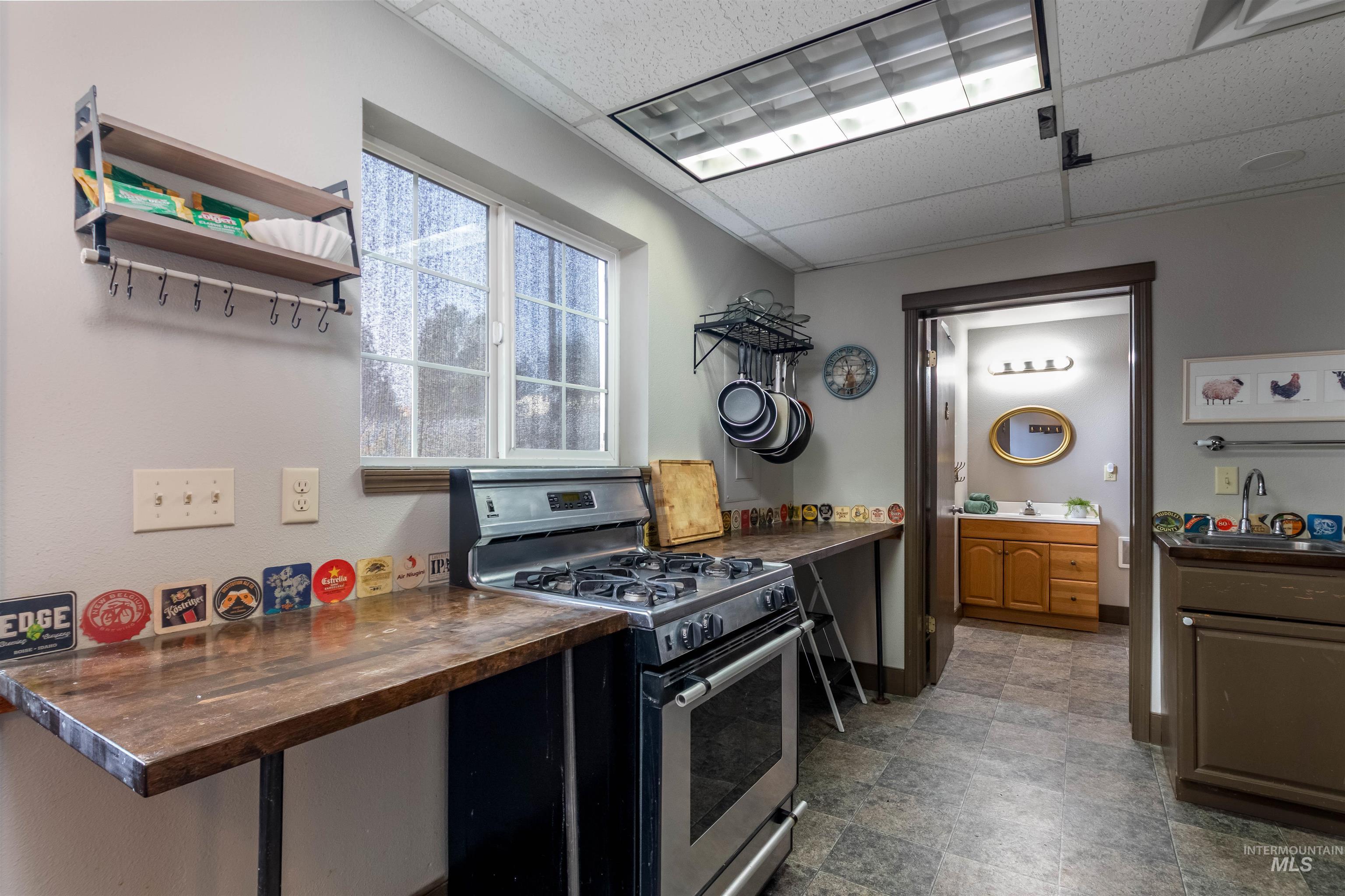 609 S Middlefork Rd, Garden Valley, Idaho 83622, 3 Bedrooms, 1.5 Bathrooms, Residential For Sale, Price $509,000,MLS 98971982