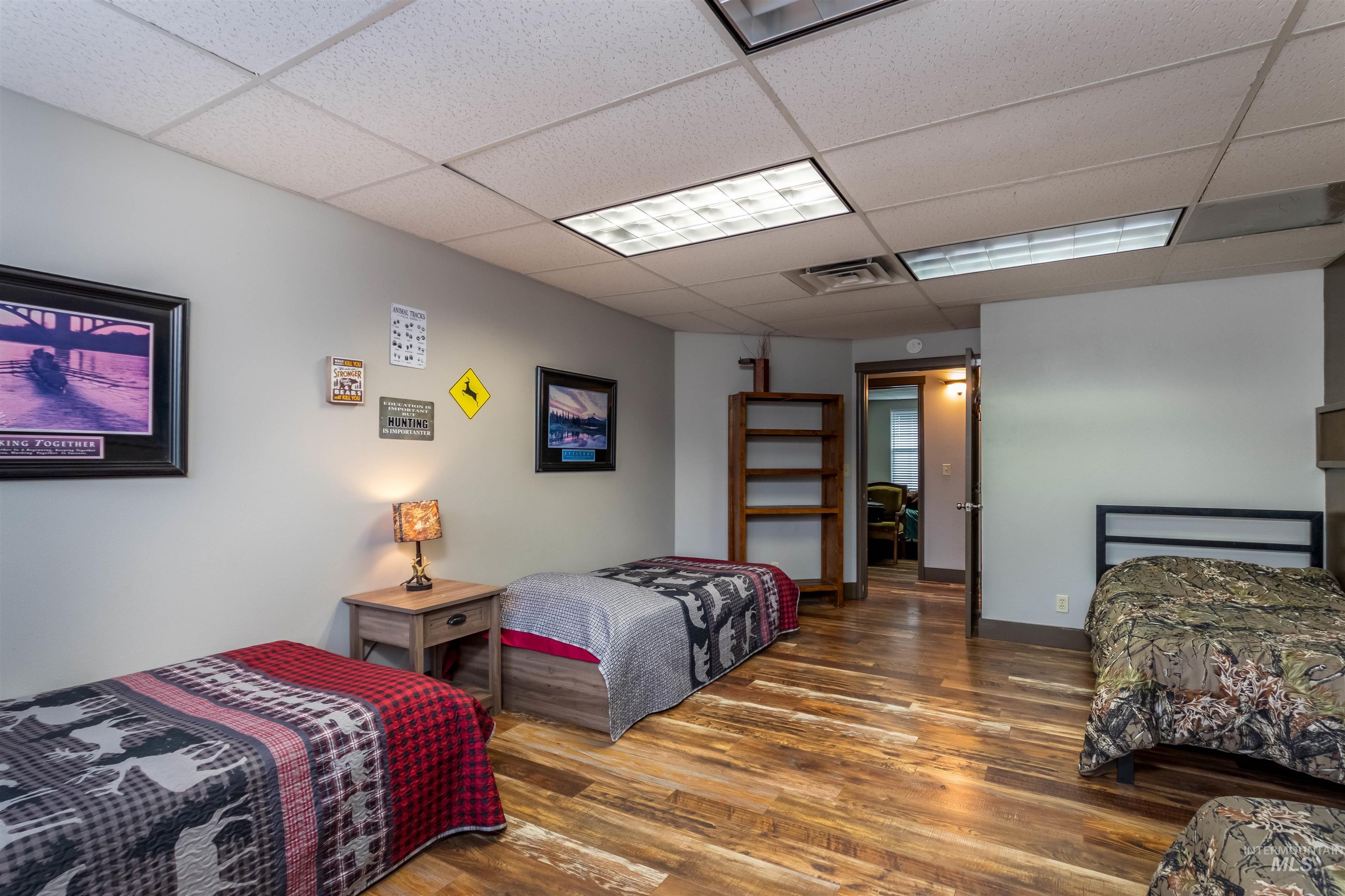 609 S Middlefork Rd, Garden Valley, Idaho 83622, 3 Bedrooms, 8 Rooms, Business/Commercial For Sale, Price $509,000,MLS 98971985