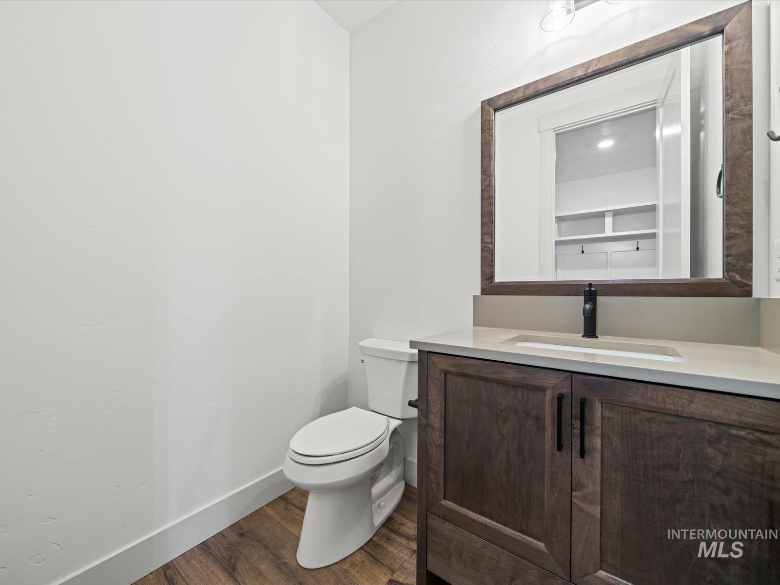 6952 E Chicken Hawk Loop, Nampa, Idaho 83686, 5 Bedrooms, 4.5 Bathrooms, Residential For Sale, Price $1,050,000,MLS 98971986