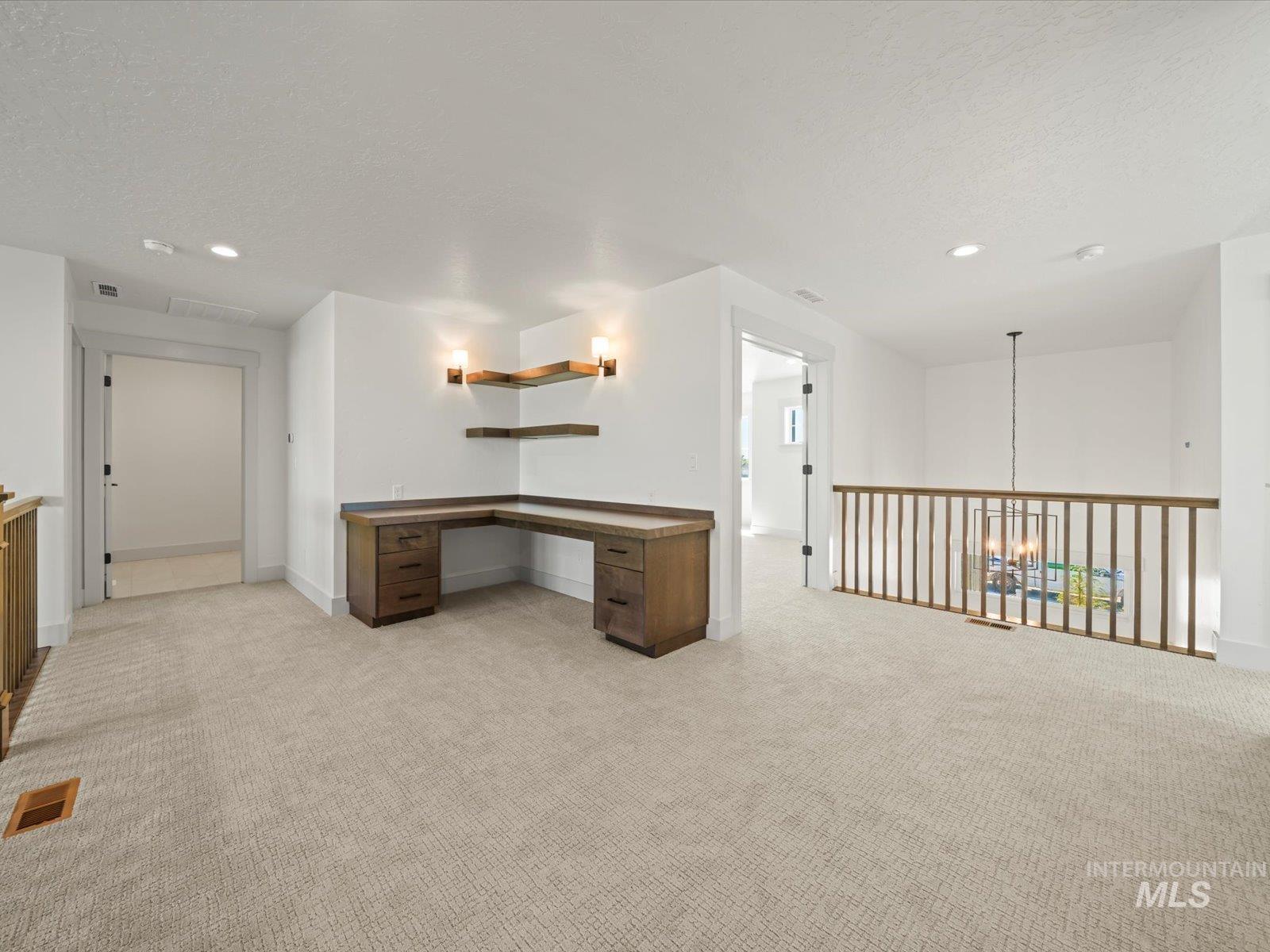 6952 E Chicken Hawk Loop, Nampa, Idaho 83686, 5 Bedrooms, 4.5 Bathrooms, Residential For Sale, Price $1,050,000,MLS 98971986