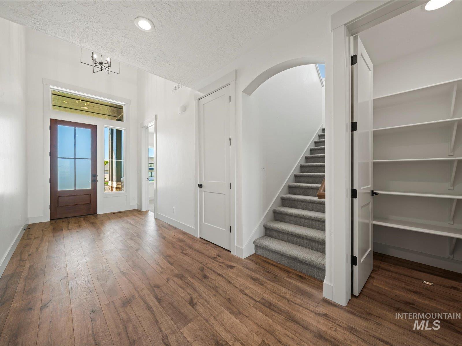 6952 E Chicken Hawk Loop, Nampa, Idaho 83686, 5 Bedrooms, 4.5 Bathrooms, Residential For Sale, Price $1,050,000,MLS 98971986