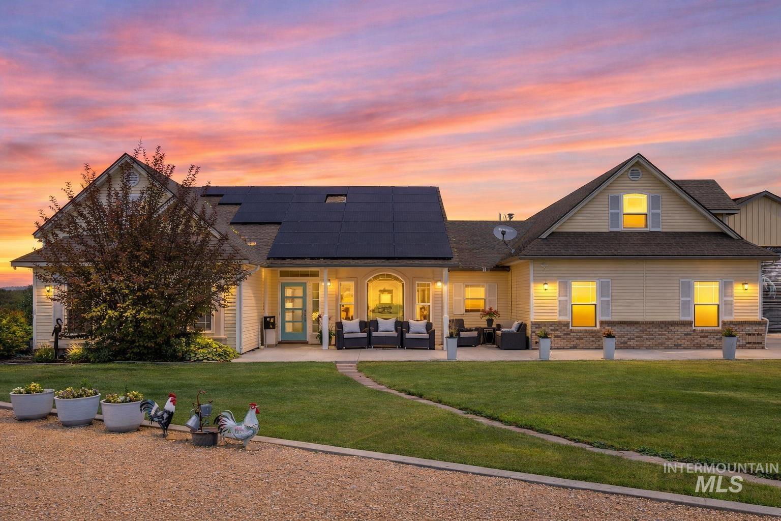 9650 Kemp Rd., Middleton, Idaho 83644, 4 Bedrooms, 3.5 Bathrooms, Residential For Sale, Price $998,500,MLS 98971987