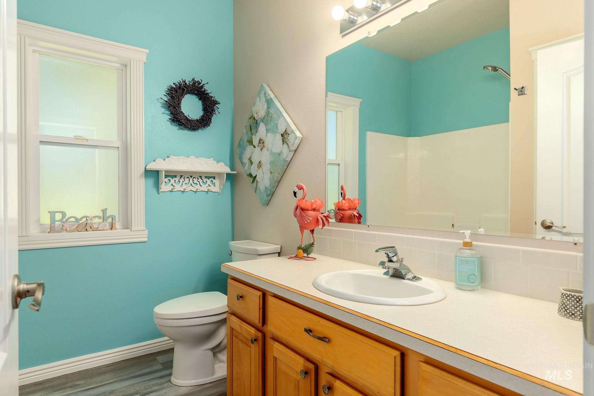 9650 Kemp Rd., Middleton, Idaho 83644, 4 Bedrooms, 3.5 Bathrooms, Residential For Sale, Price $998,500,MLS 98971987