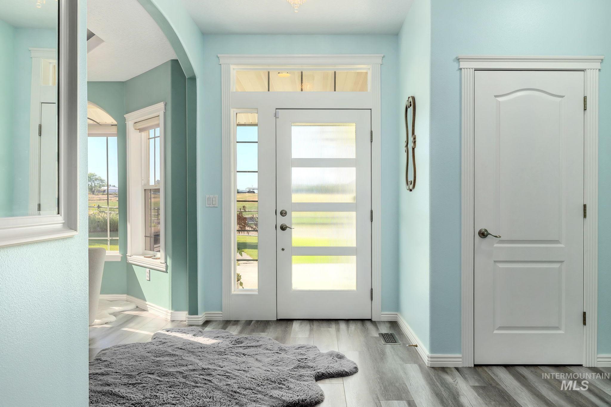 9650 Kemp Rd., Middleton, Idaho 83644, 4 Bedrooms, 3.5 Bathrooms, Residential For Sale, Price $998,500,MLS 98971987