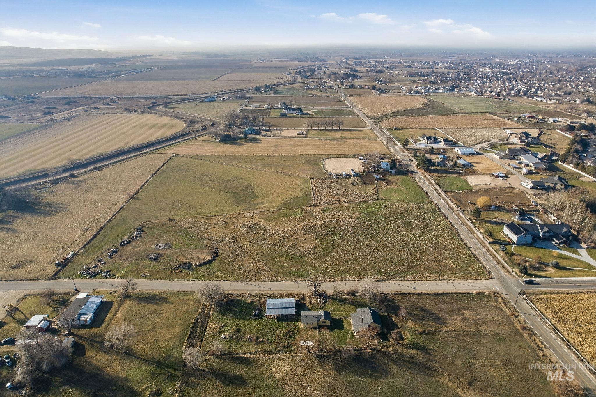 603 E King Rd, Kuna, Idaho 83634, 2 Bedrooms, 2 Bathrooms, Residential For Sale, Price $1,250,000,MLS 98971988