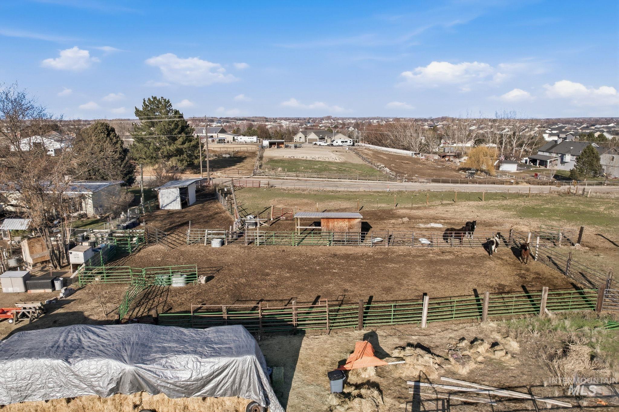 603 E King Rd, Kuna, Idaho 83634, 2 Bedrooms, 2 Bathrooms, Farm & Ranch For Sale, Price $1,250,000,MLS 98971991