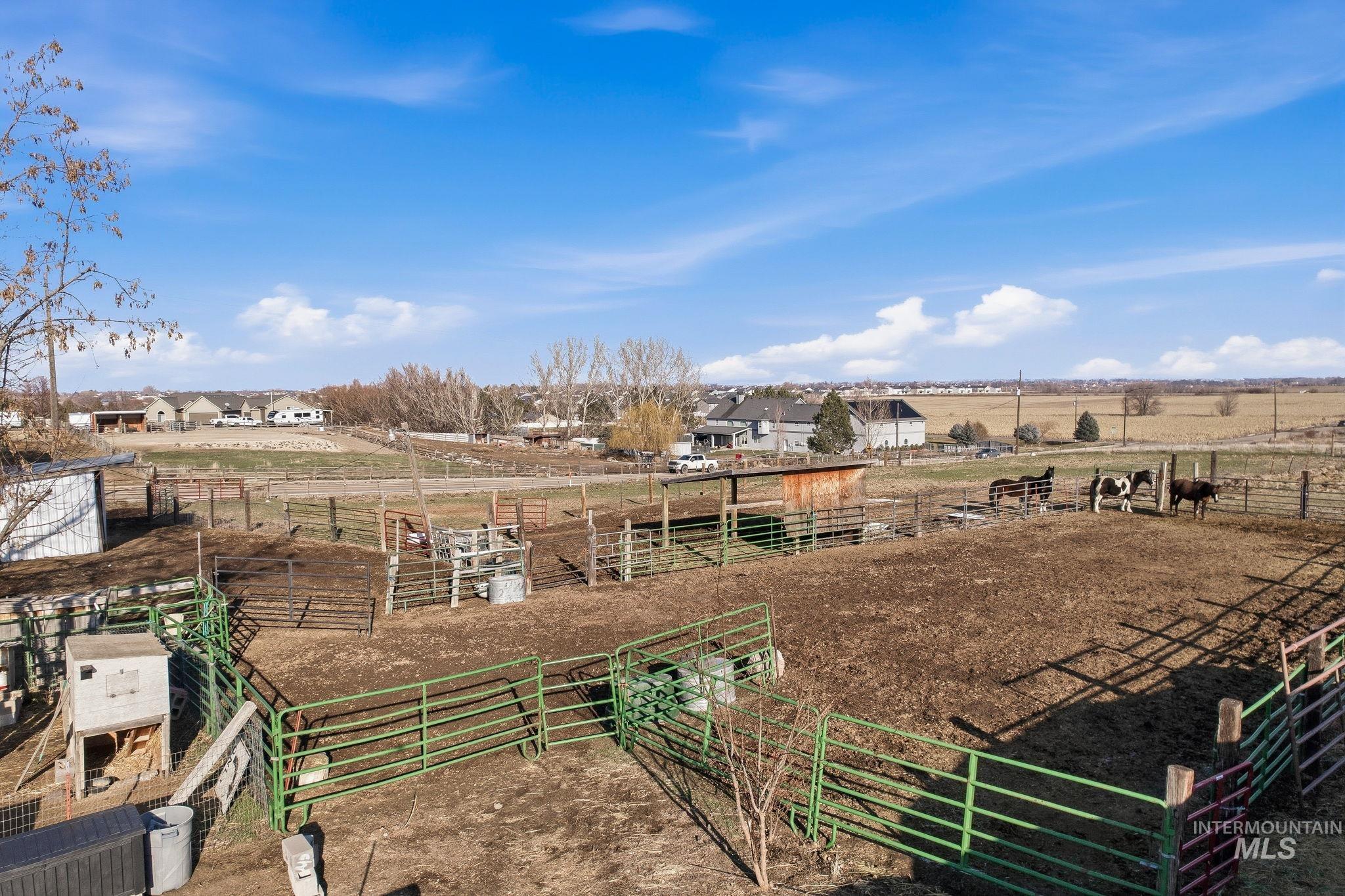 603 E King Rd, Kuna, Idaho 83634, 2 Bedrooms, 2 Bathrooms, Farm & Ranch For Sale, Price $1,250,000,MLS 98971991