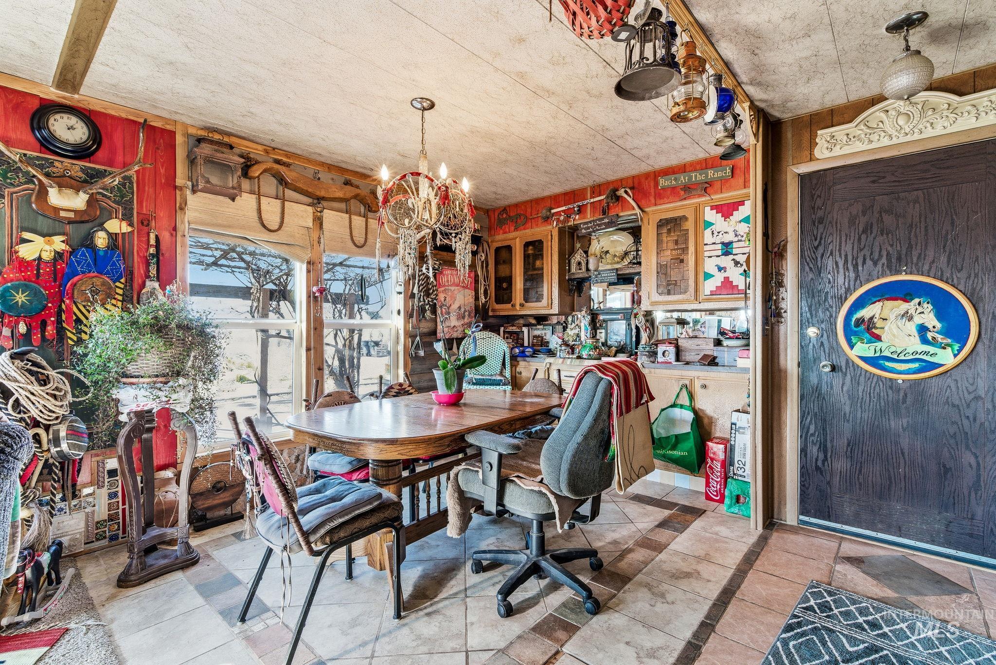 603 E King Rd, Kuna, Idaho 83634, 2 Bedrooms, 2 Bathrooms, Farm & Ranch For Sale, Price $1,250,000,MLS 98971991