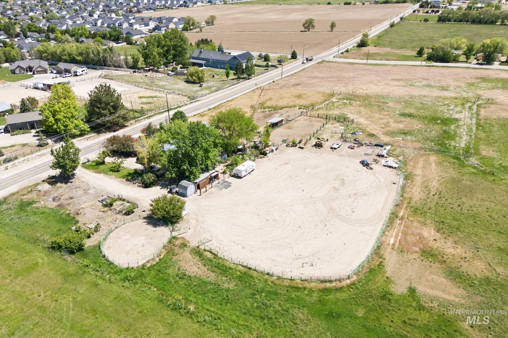 603 E King Rd, Kuna, Idaho 83634, 2 Bedrooms, 2 Bathrooms, Farm & Ranch For Sale, Price $1,250,000,MLS 98971991