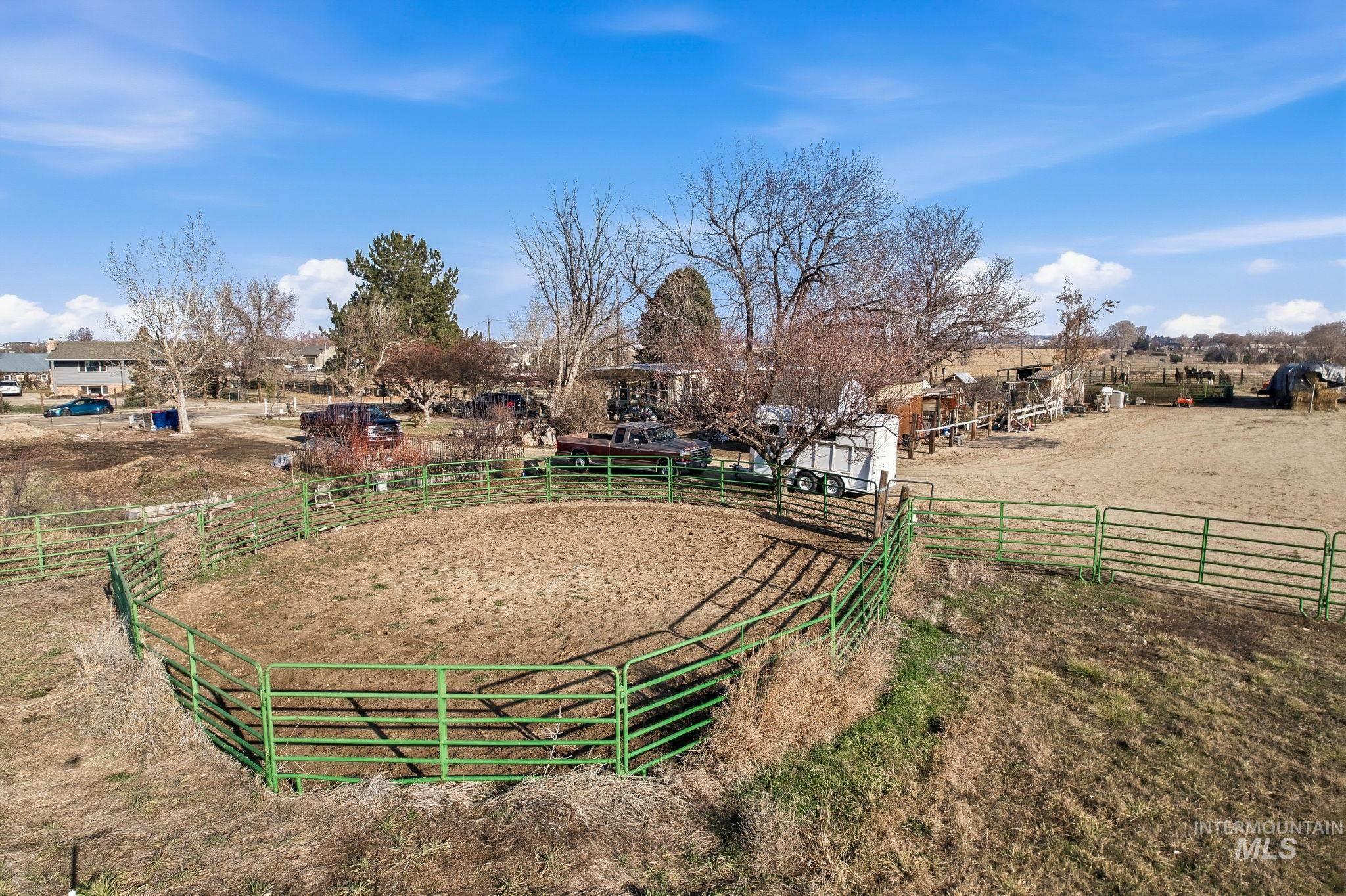 603 E King Rd, Kuna, Idaho 83634, 2 Bedrooms, 2 Bathrooms, Farm & Ranch For Sale, Price $1,250,000,MLS 98971991