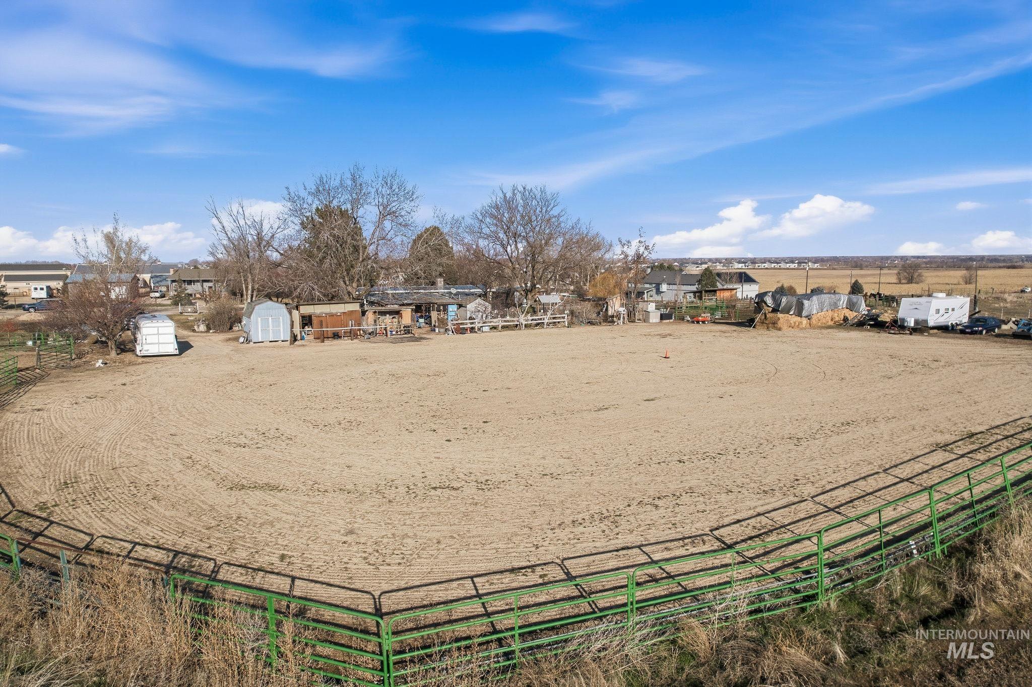 603 E King Rd, Kuna, Idaho 83634, 2 Bedrooms, 2 Bathrooms, Farm & Ranch For Sale, Price $1,250,000,MLS 98971991