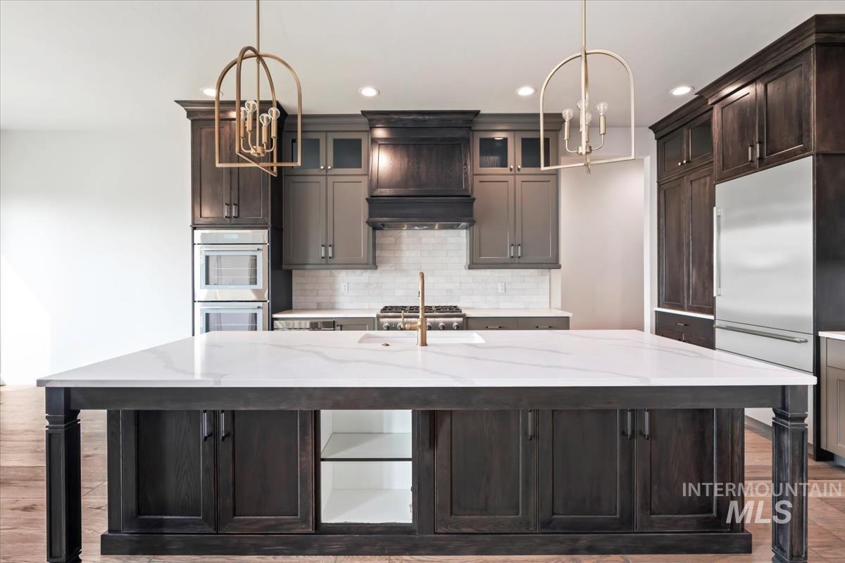 6101 W Estuary St, Eagle, Idaho 83616, 4 Bedrooms, 3.5 Bathrooms, Residential For Sale, Price $1,199,000,MLS 98971992