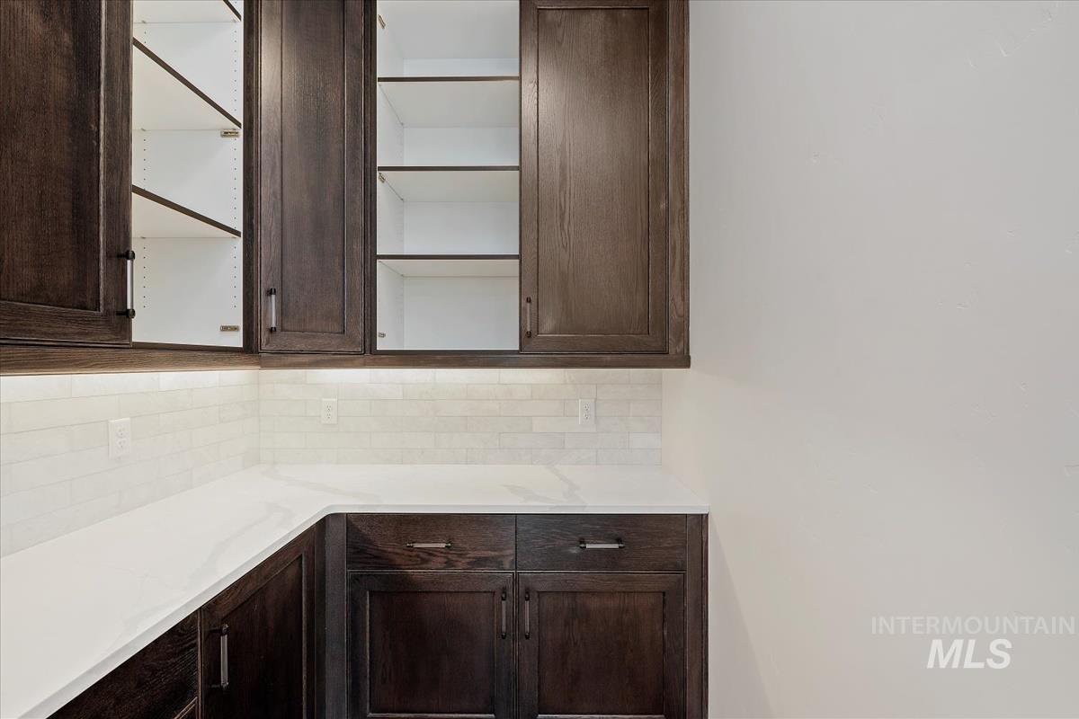 6101 W Estuary St, Eagle, Idaho 83616, 4 Bedrooms, 3.5 Bathrooms, Residential For Sale, Price $1,249,000,MLS 98971992