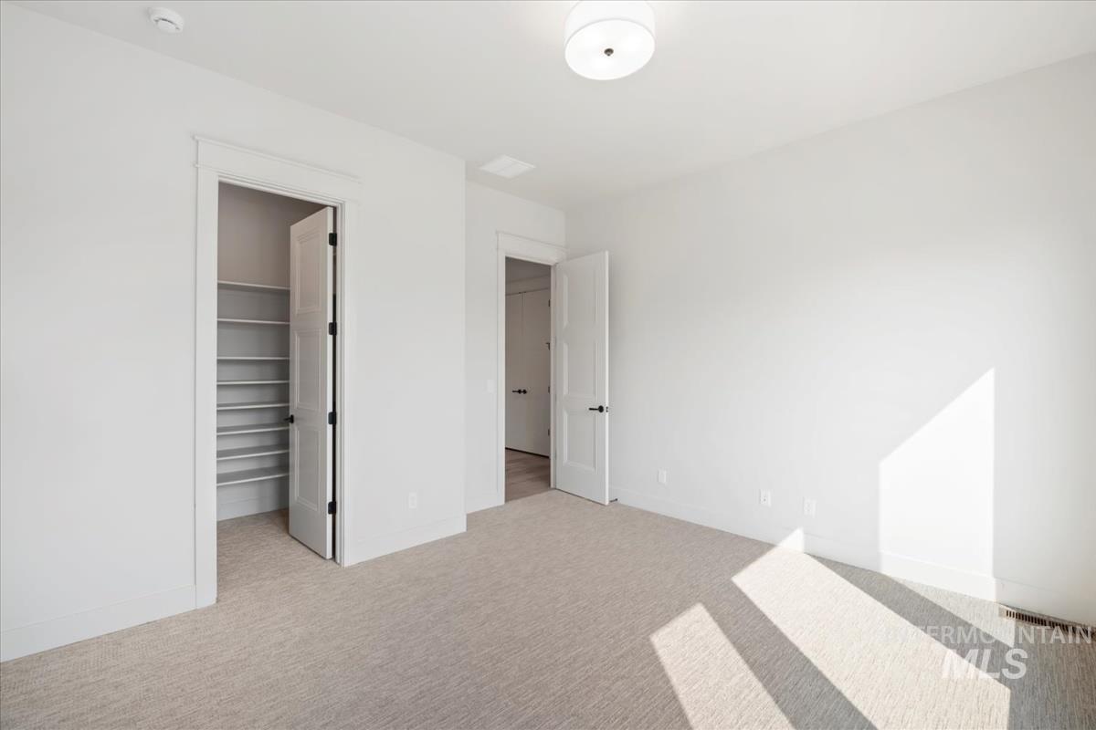 6101 W Estuary St, Eagle, Idaho 83616, 4 Bedrooms, 3.5 Bathrooms, Residential For Sale, Price $1,249,000,MLS 98971992