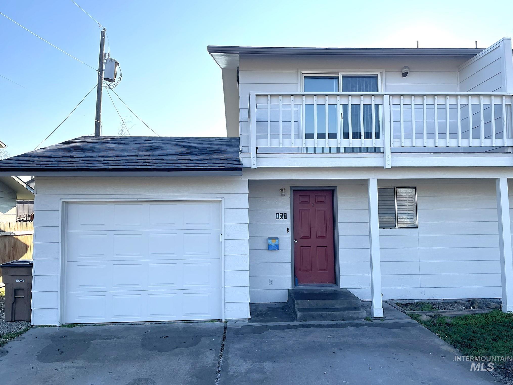 131 Oxley Road, Emmett, Idaho 83617, 2 Bedrooms, 1 Bathroom, Residential Income For Sale, Price $410,000,MLS 98971993