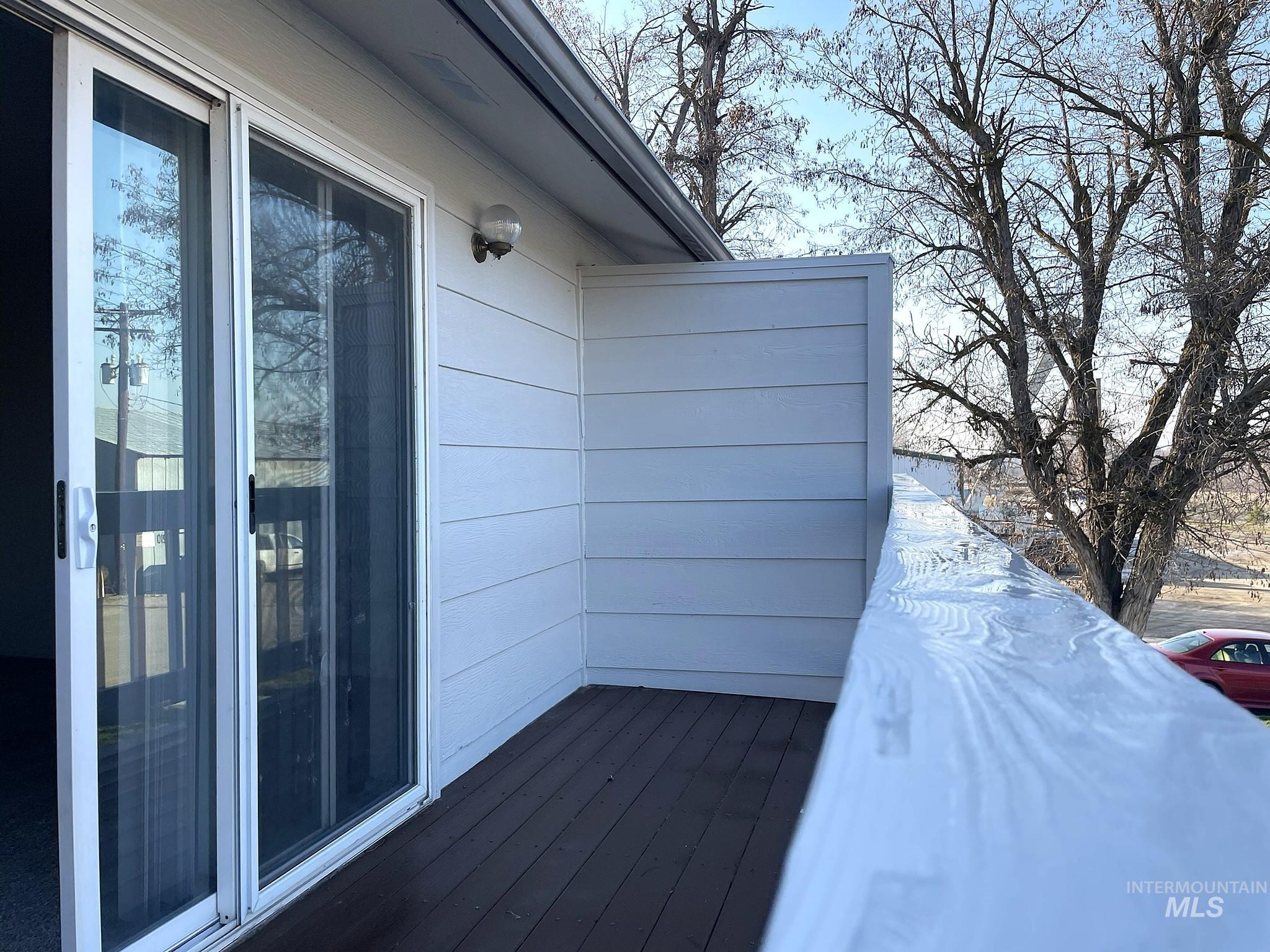 131 Oxley Road, Emmett, Idaho 83617, 2 Bedrooms, 1 Bathroom, Residential Income For Sale, Price $410,000,MLS 98971993