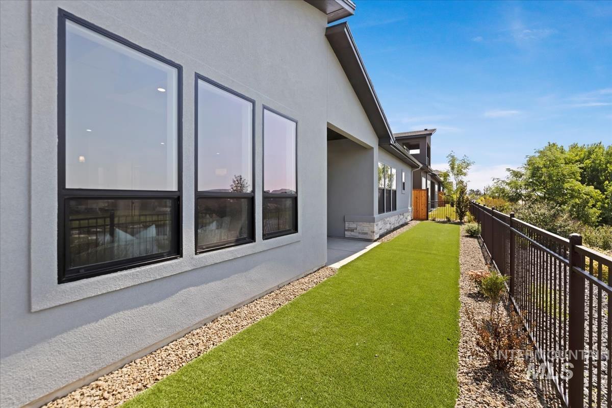 11375 W Perthshire Ln, Kuna, Idaho 83634, 3 Bedrooms, 2 Bathrooms, Residential For Sale, Price $719,880,MLS 98971995