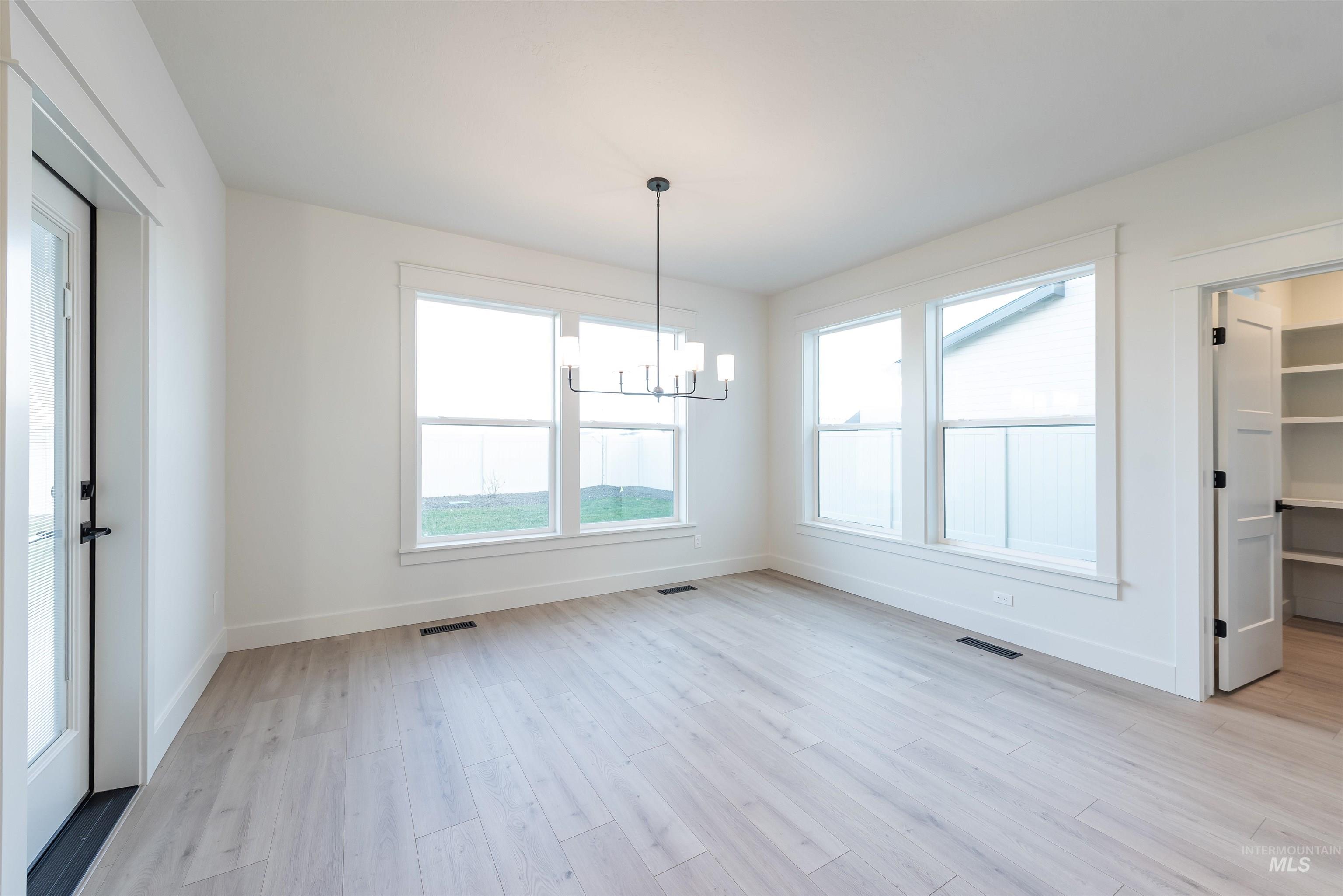 9426 S Egg Harbor, Kuna, Idaho 83634, 4 Bedrooms, 3 Bathrooms, Residential For Sale, Price $649,900,MLS 98971997