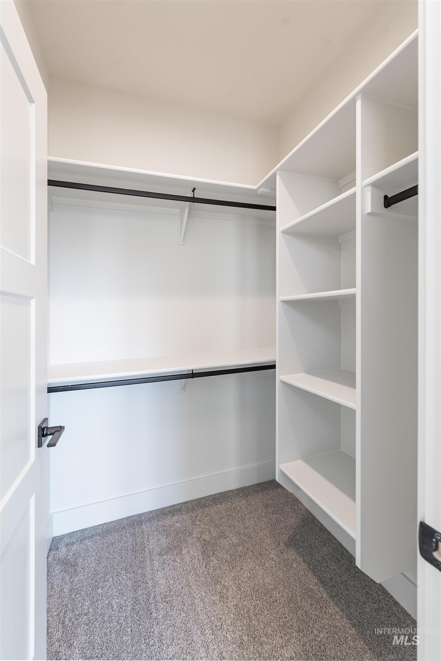 9426 S Egg Harbor, Kuna, Idaho 83634, 4 Bedrooms, 3 Bathrooms, Residential For Sale, Price $649,900,MLS 98971997