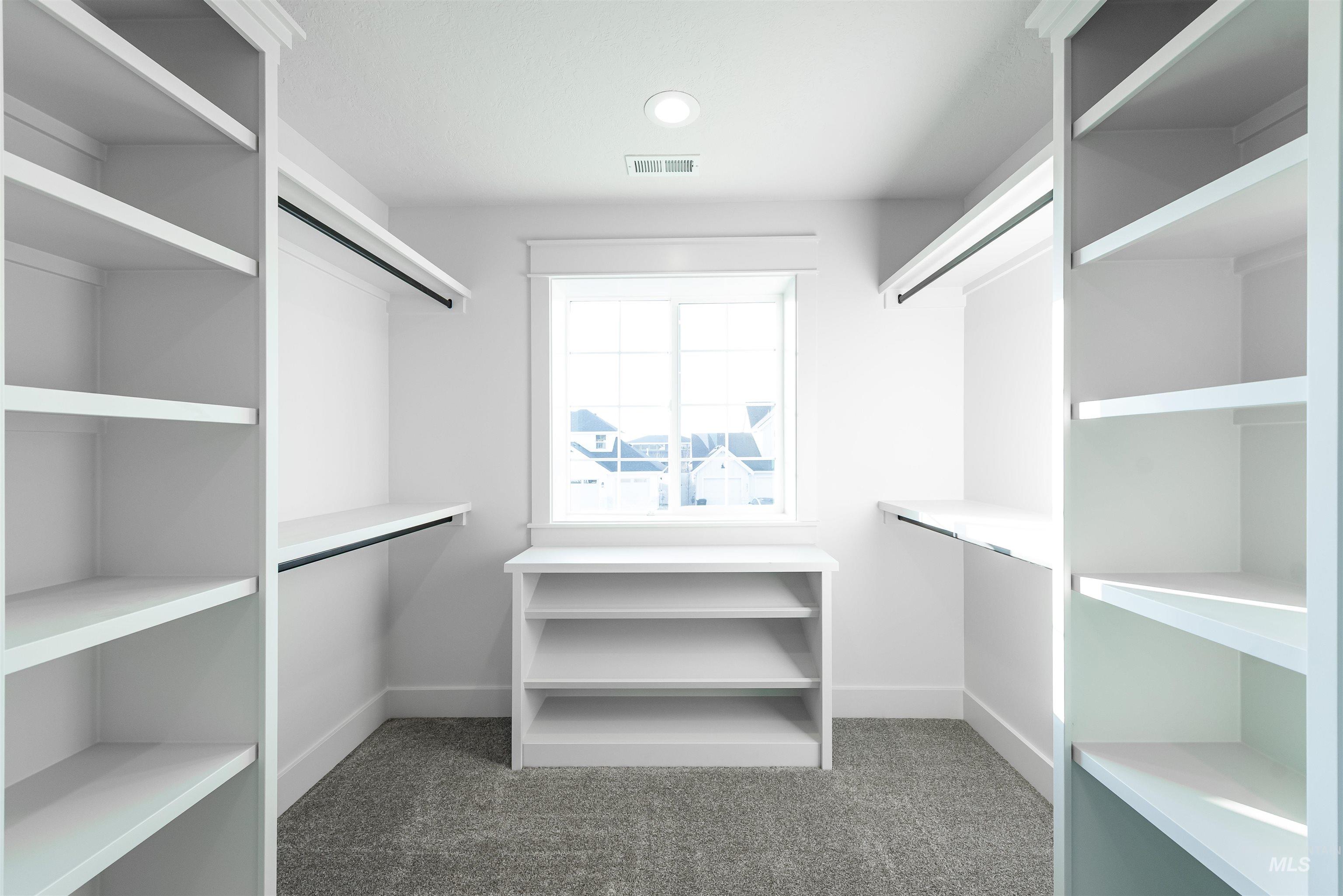 9426 S Egg Harbor, Kuna, Idaho 83634, 4 Bedrooms, 3 Bathrooms, Residential For Sale, Price $649,900,MLS 98971997