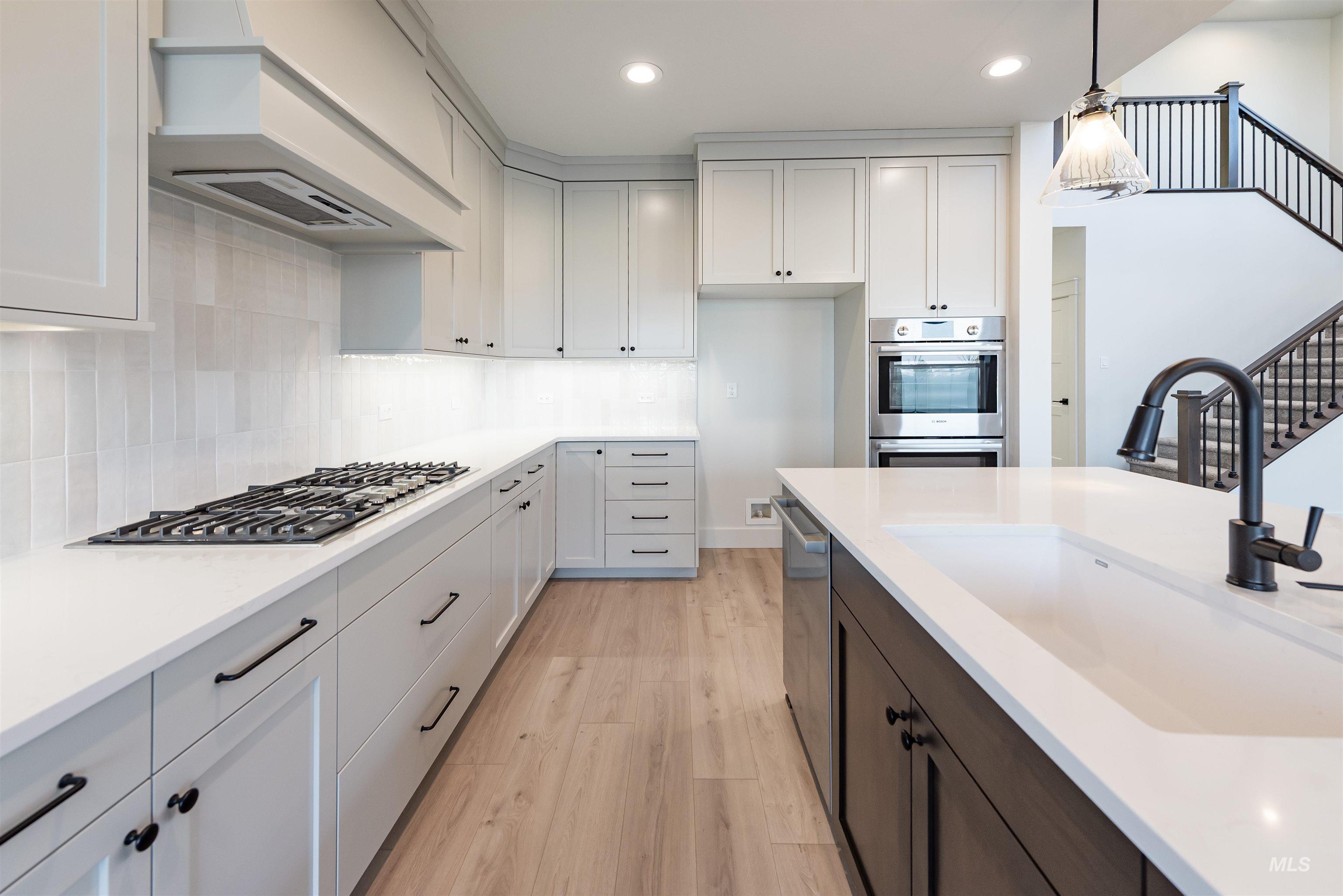 9426 S Egg Harbor, Kuna, Idaho 83634, 4 Bedrooms, 3 Bathrooms, Residential For Sale, Price $649,900,MLS 98971997