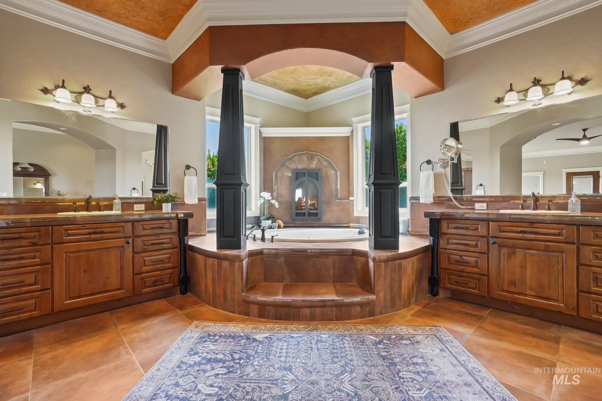 8114 Star Pass Ridge Road, Nampa, Idaho 83686, 5 Bedrooms, 4.5 Bathrooms, Residential For Sale, Price $1,535,000,MLS 98971999