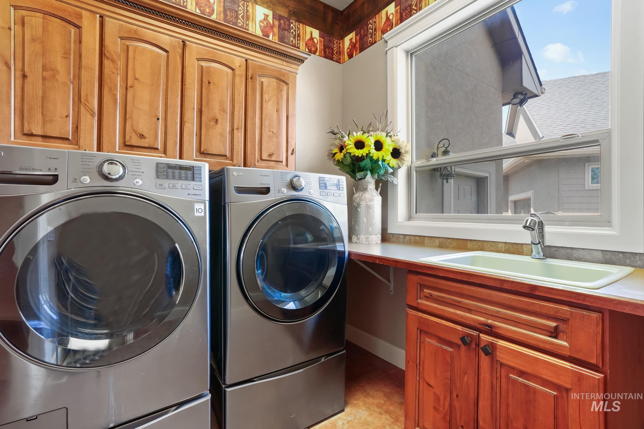 8114 Star Pass Ridge Road, Nampa, Idaho 83686, 5 Bedrooms, 4.5 Bathrooms, Residential For Sale, Price $1,535,000,MLS 98971999