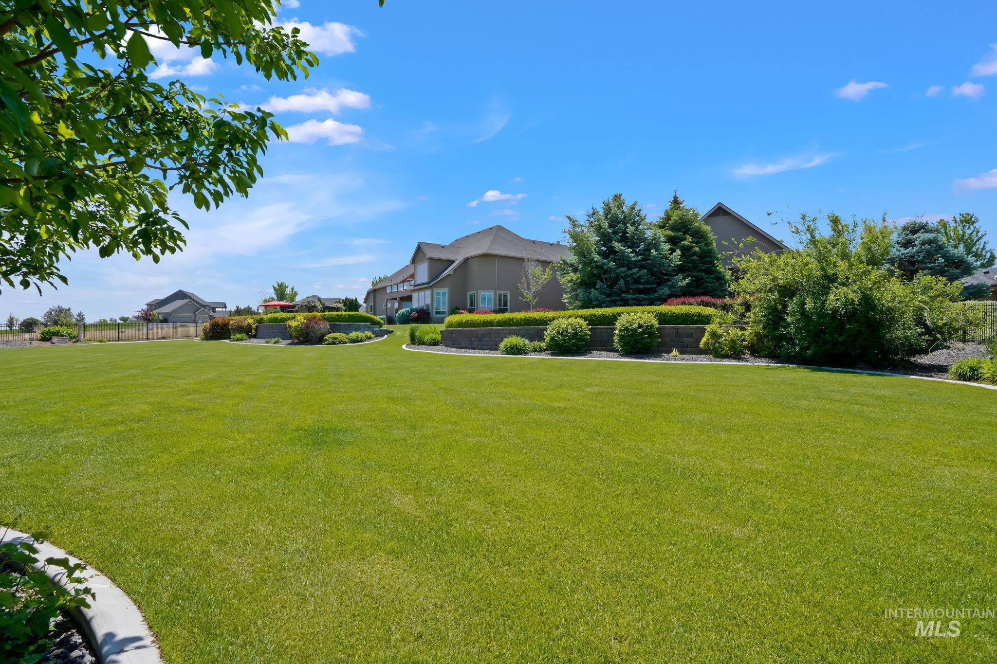 8114 Star Pass Ridge Road, Nampa, Idaho 83686, 5 Bedrooms, 4.5 Bathrooms, Residential For Sale, Price $1,535,000,MLS 98971999