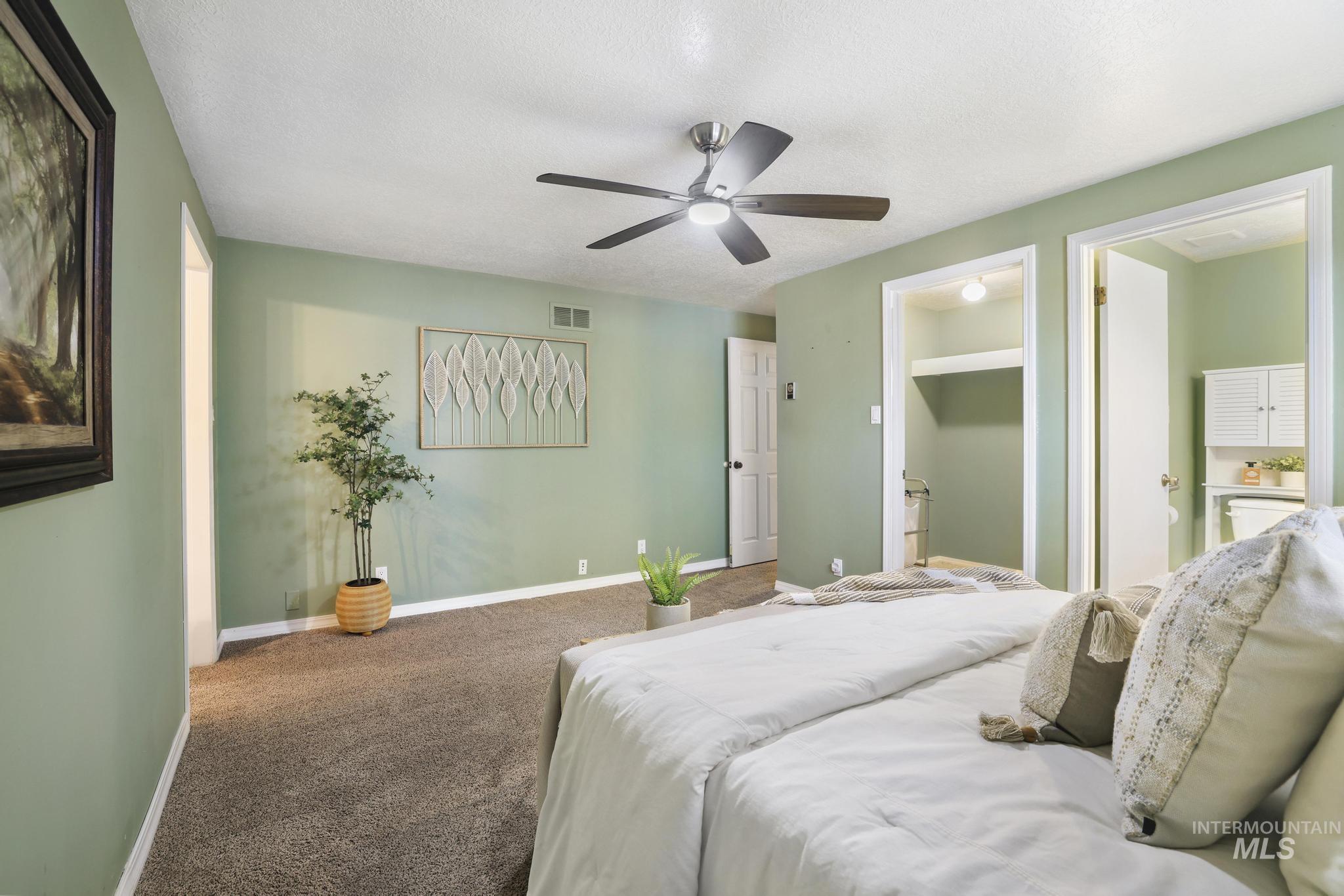 1143 Starfire, Twin Falls, Idaho 83301, 3 Bedrooms, 2 Bathrooms, Residential For Sale, Price $404,900,MLS 98972000