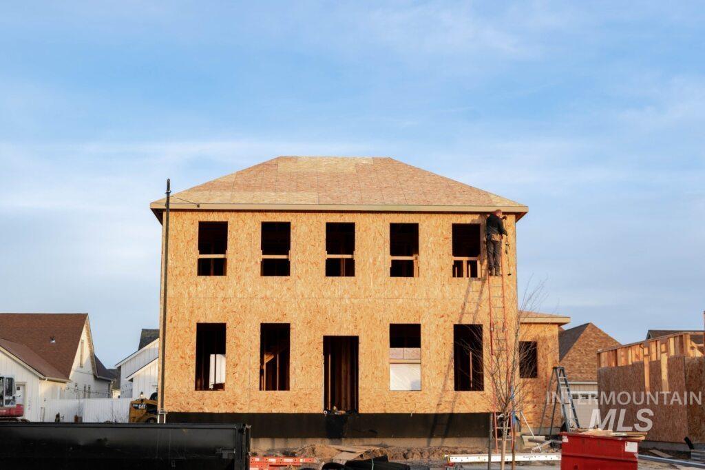 1436 Woodbury Drive, Moscow, Idaho 83843, 7 Bedrooms, 3.5 Bathrooms, Residential For Sale, Price $785,000,MLS 98972002