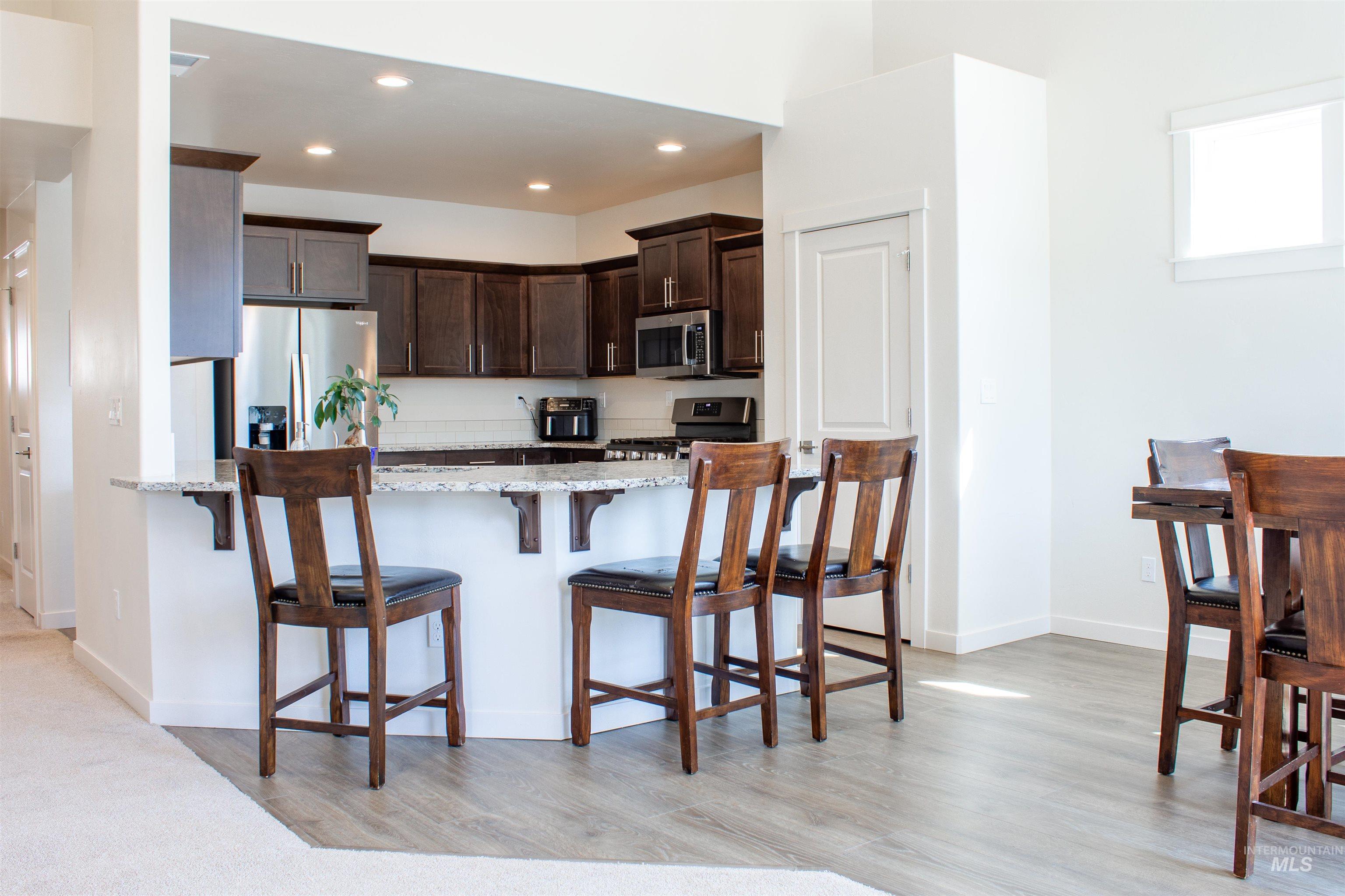 2718 Whispering Pine Dr, Twin Falls, Idaho 83301, 4 Bedrooms, 2.5 Bathrooms, Residential For Sale, Price $509,900,MLS 98972006