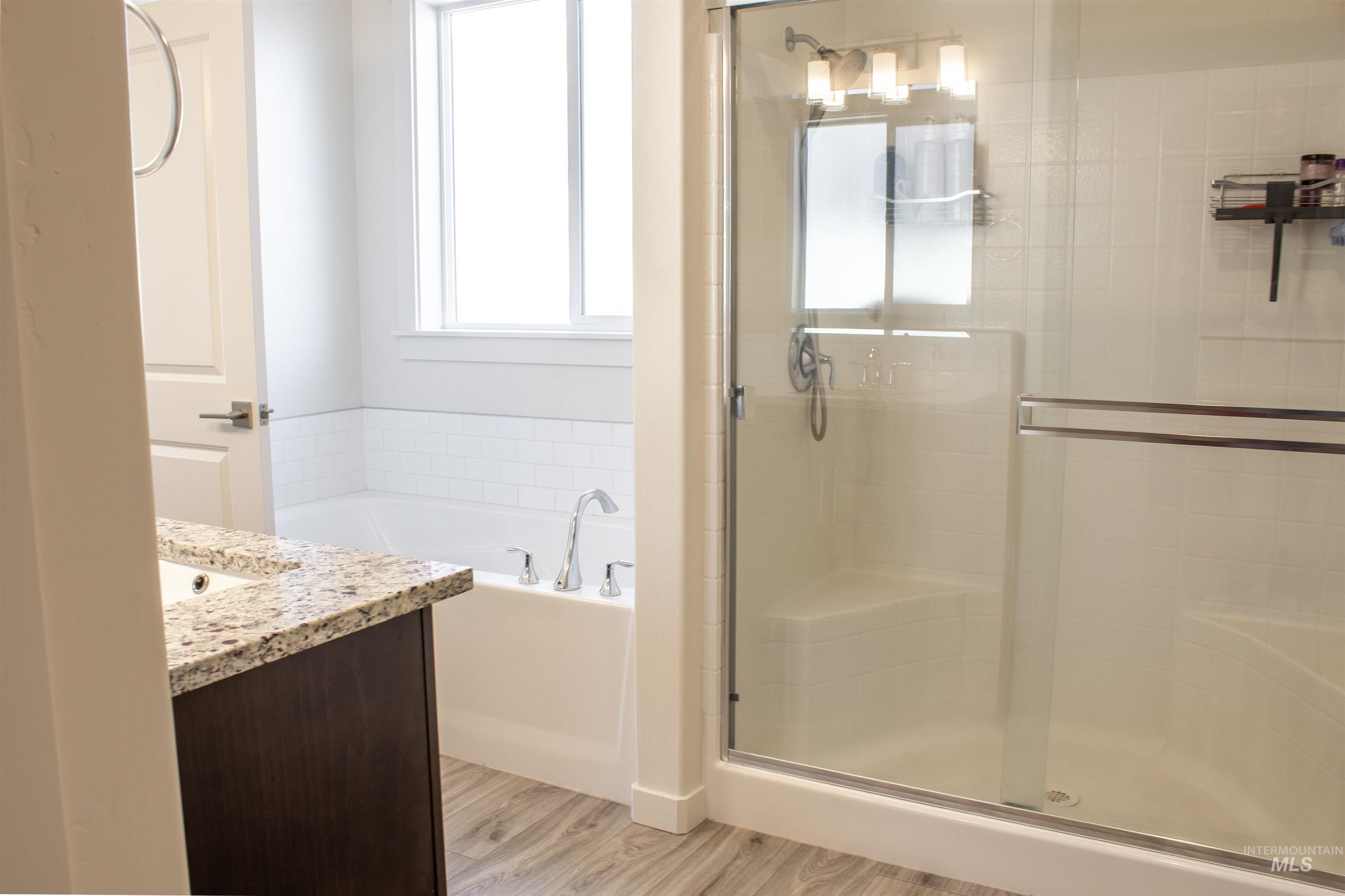 2718 Whispering Pine Dr, Twin Falls, Idaho 83301, 4 Bedrooms, 2.5 Bathrooms, Residential For Sale, Price $509,900,MLS 98972006