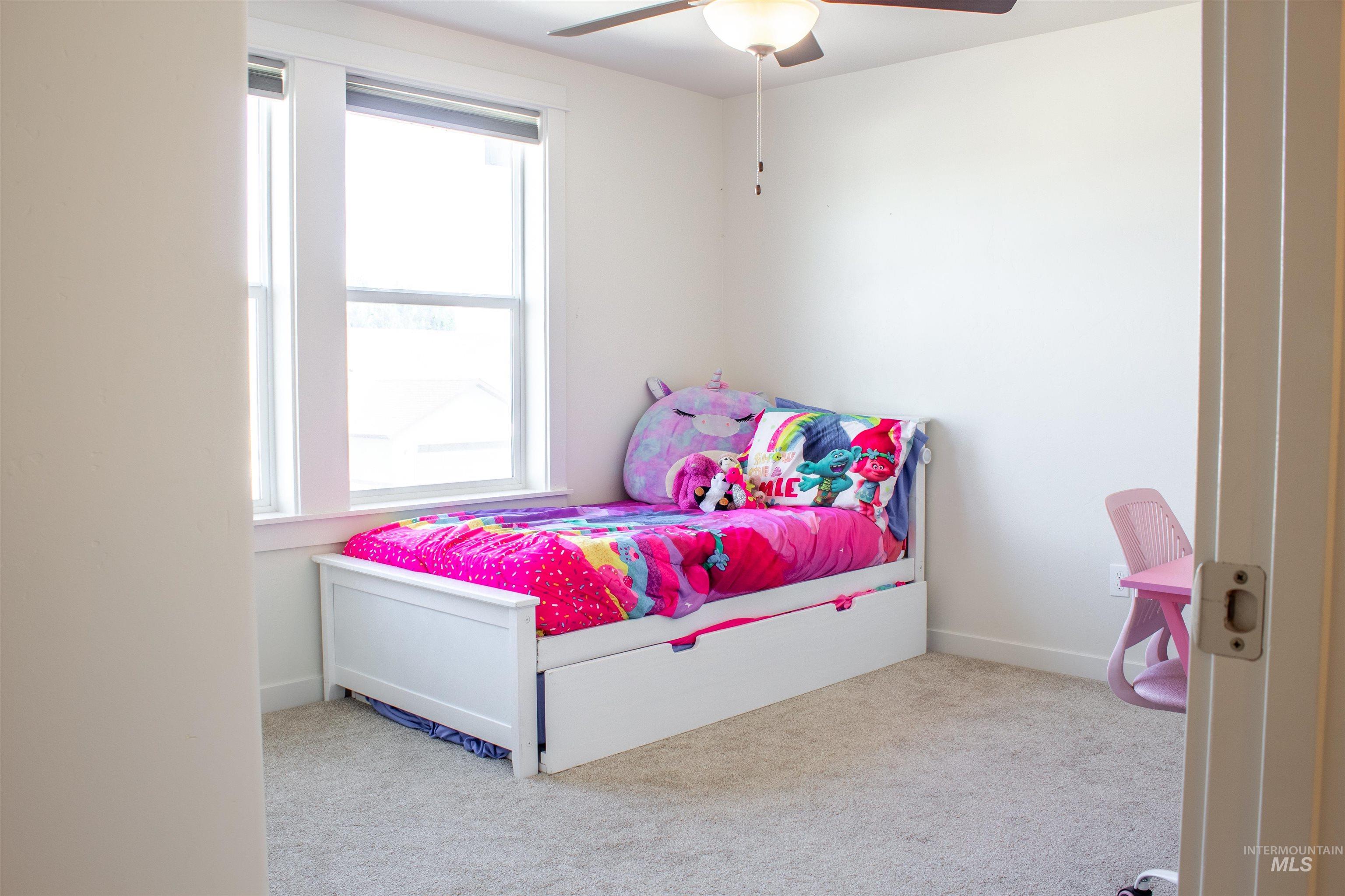 2718 Whispering Pine Dr, Twin Falls, Idaho 83301, 4 Bedrooms, 2.5 Bathrooms, Residential For Sale, Price $509,900,MLS 98972006