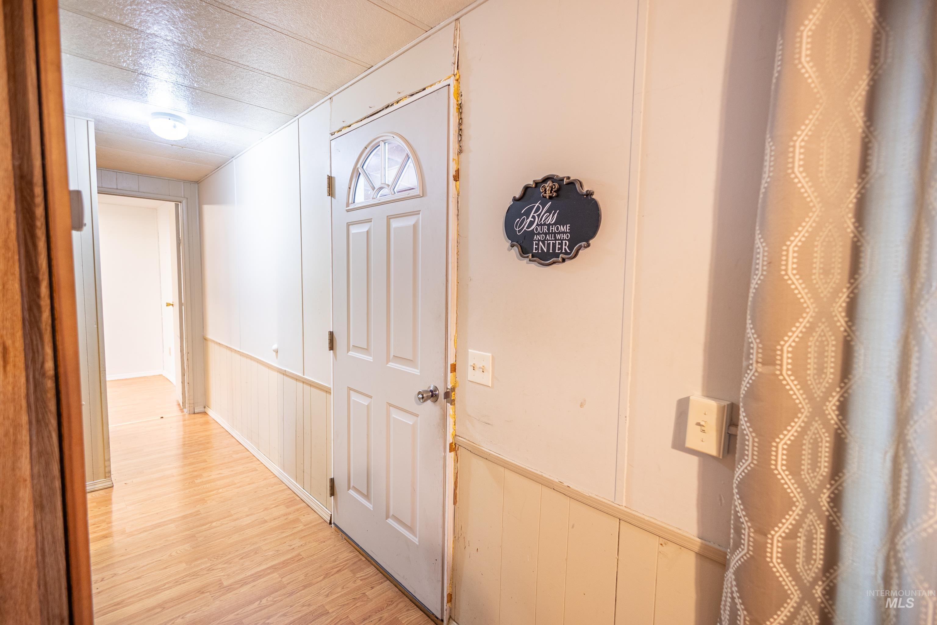 411 N Almon Street, Moscow, Idaho 83843, 3 Bedrooms, 2 Bathrooms, Residential For Sale, Price $39,900,MLS 98972010