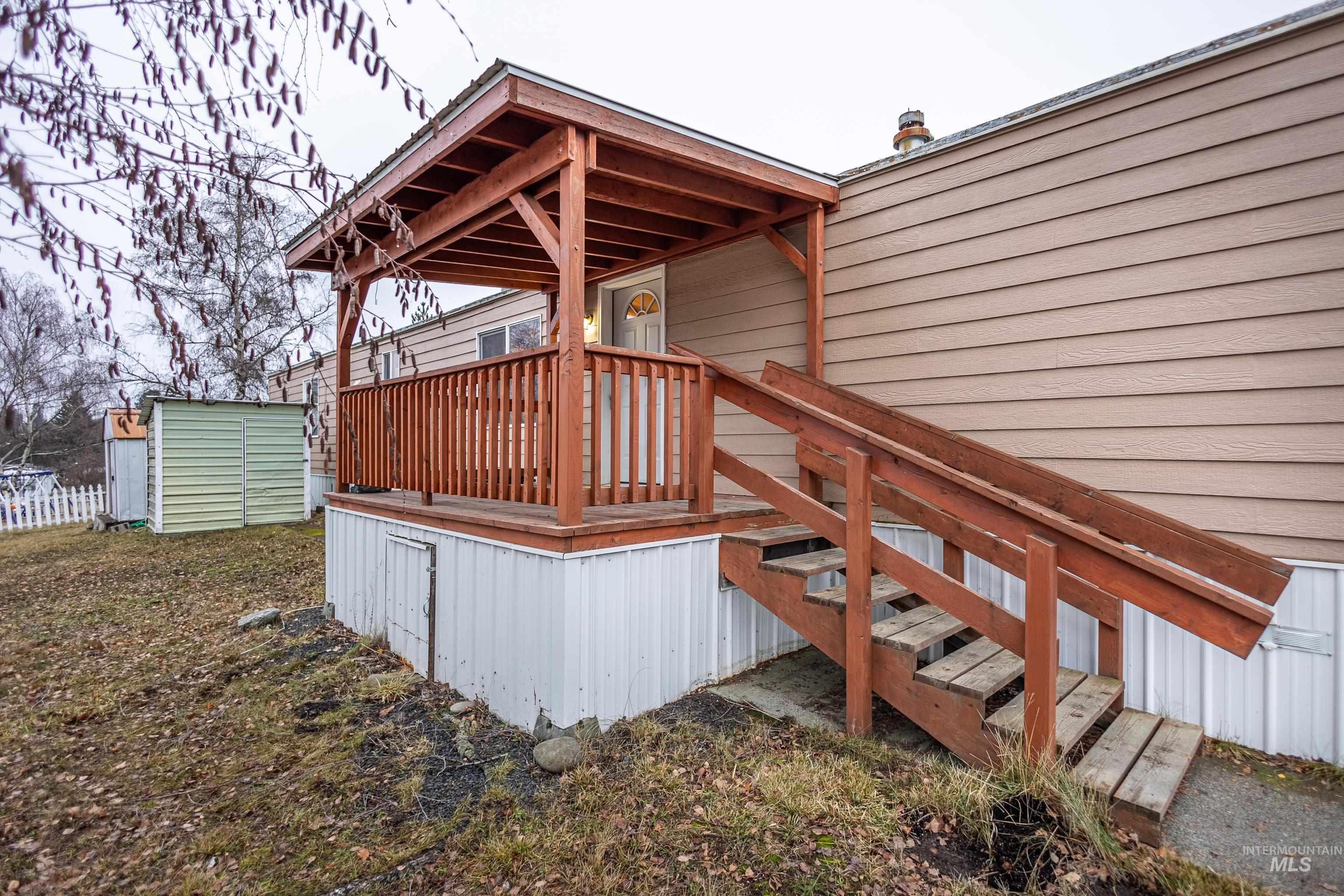 411 N Almon Street, Moscow, Idaho 83843, 3 Bedrooms, 2 Bathrooms, Residential For Sale, Price $39,900,MLS 98972010