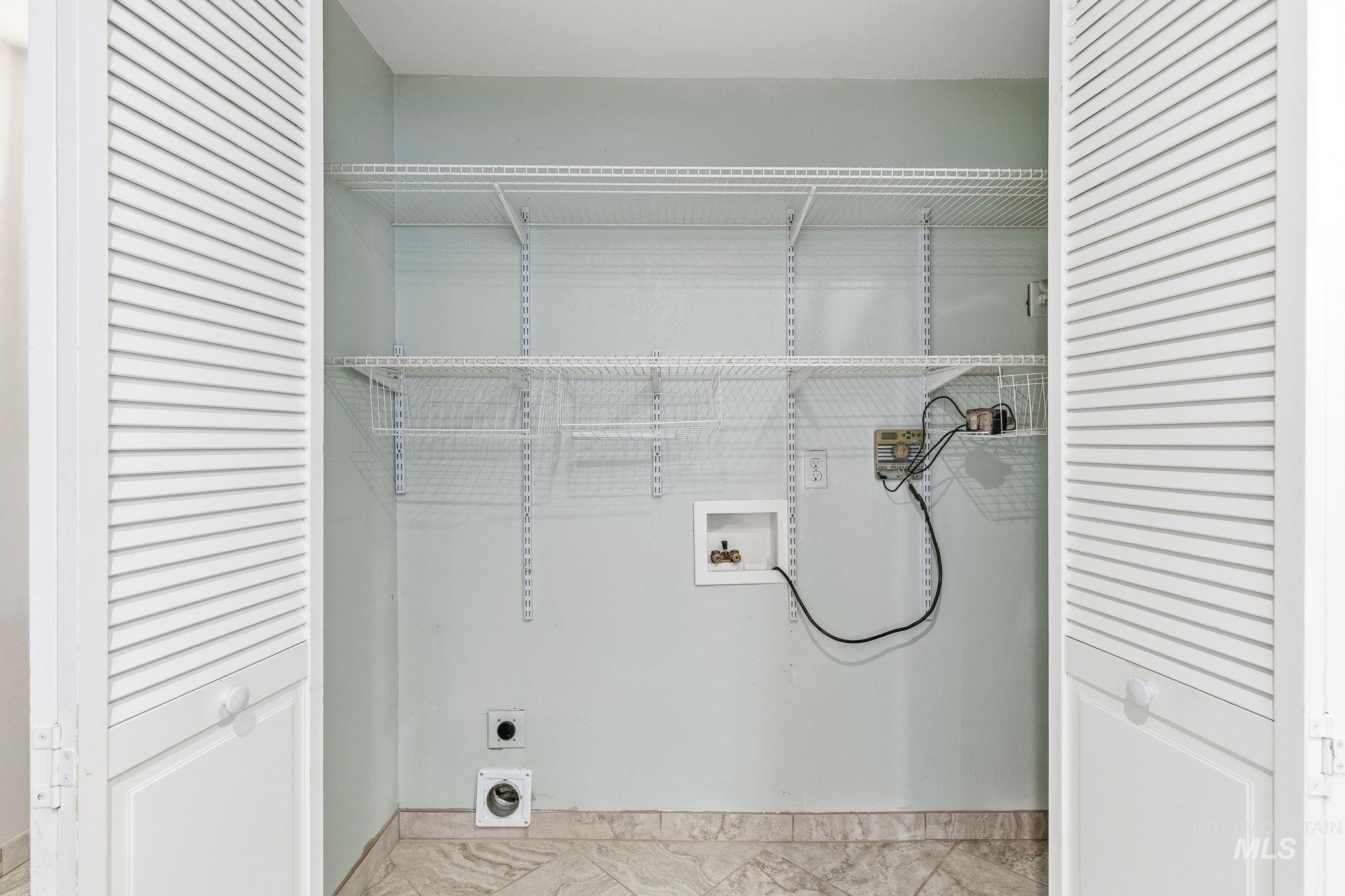 367 E 3rd ST, Kuna, Idaho 83634, 4 Bedrooms, 2 Bathrooms, Residential For Sale, Price $394,733,MLS 98972016