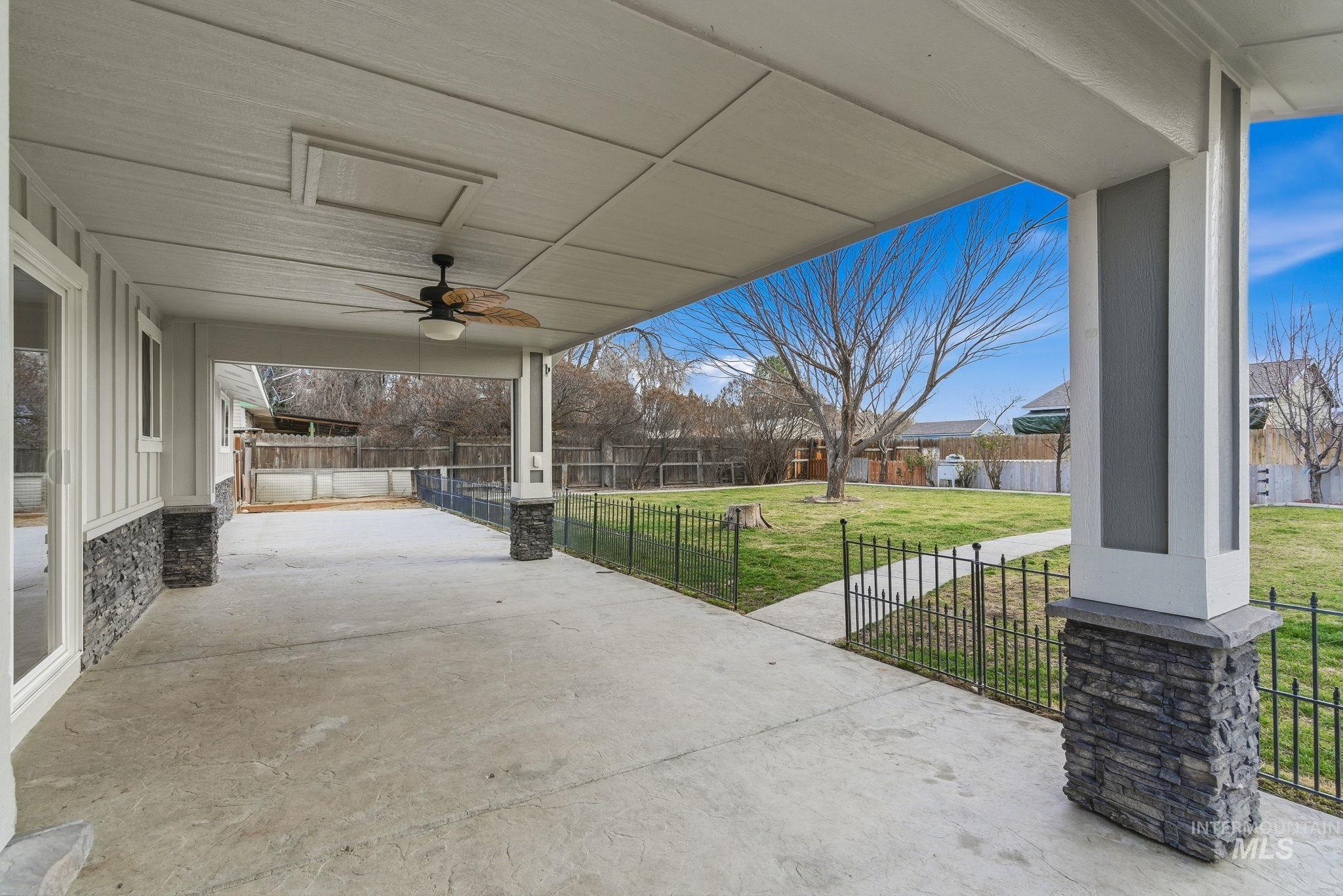 367 E 3rd ST, Kuna, Idaho 83634, 4 Bedrooms, 2 Bathrooms, Residential For Sale, Price $394,733,MLS 98972016